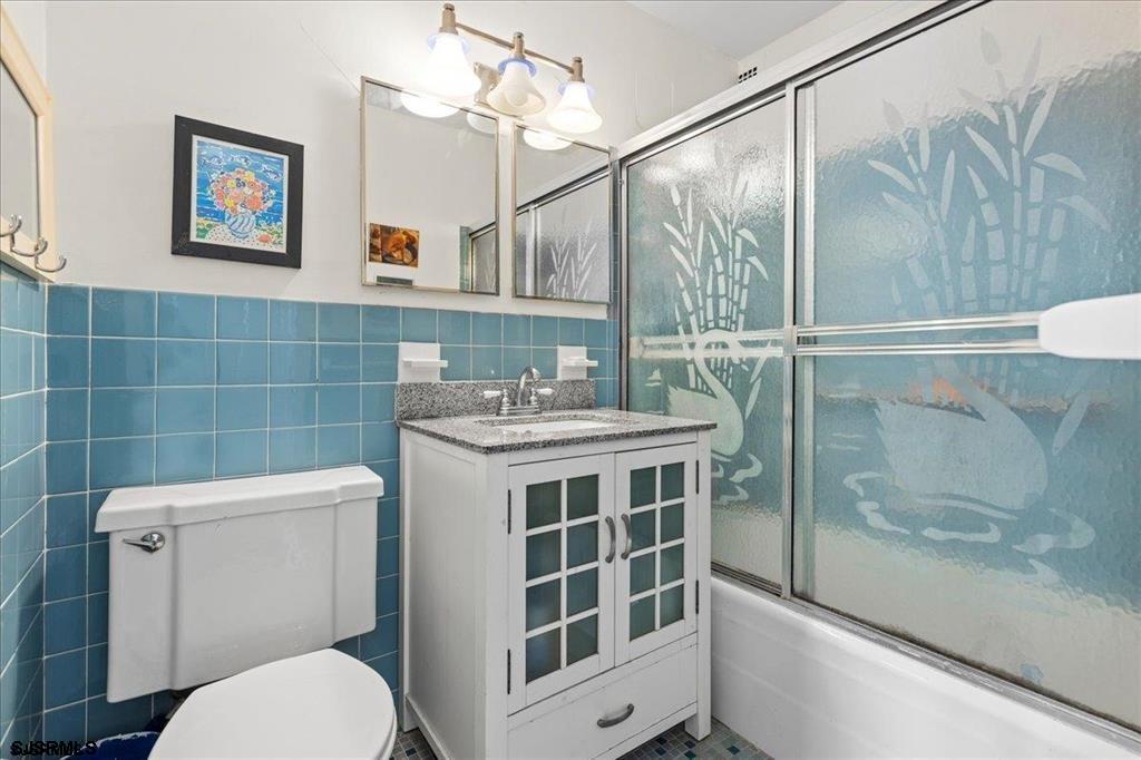 Margate, New Jersey 08402, United States, 2 Bedrooms Bedrooms, ,2 BathroomsBathrooms,Residential,Active,121596