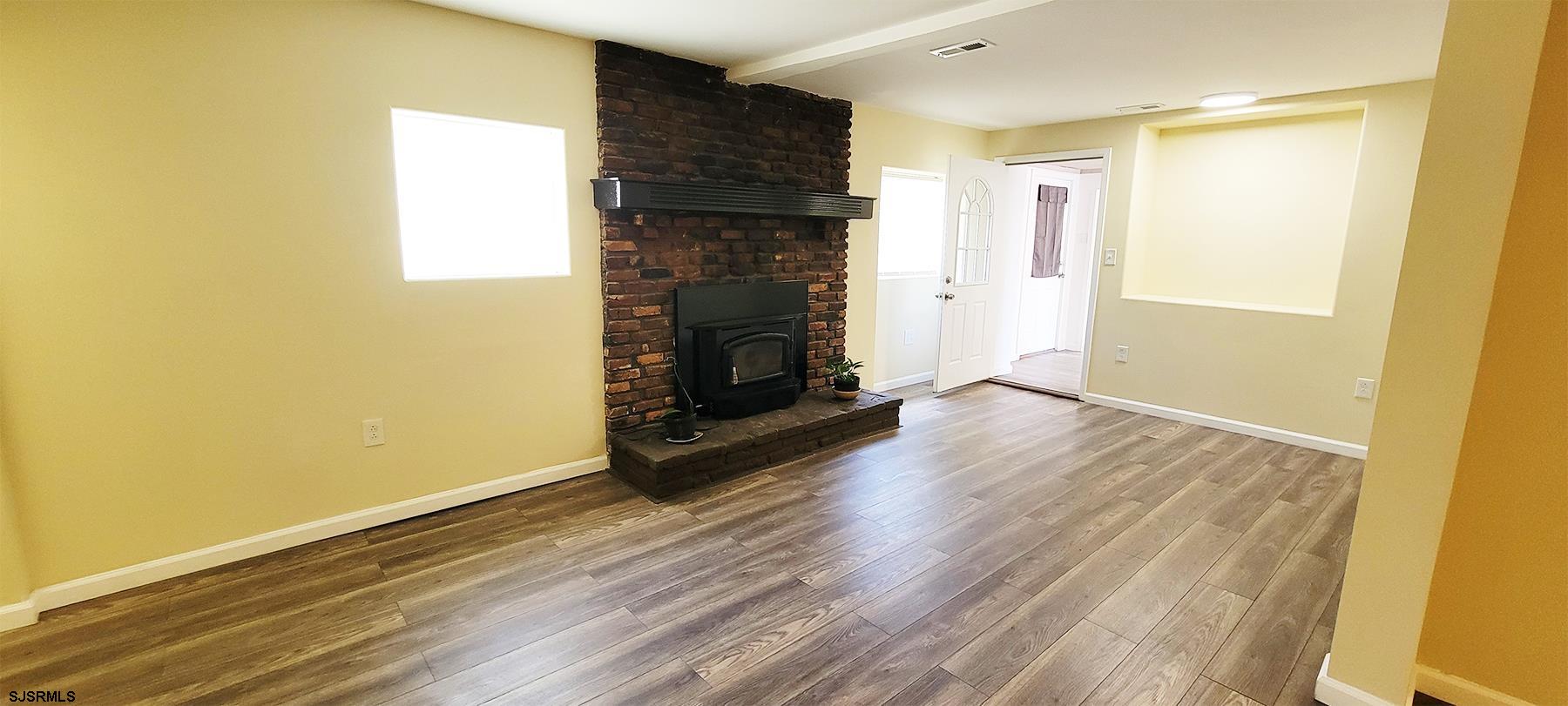 Egg Harbor City, New Jersey 08215, United States, 3 Bedrooms Bedrooms, ,2 BathroomsBathrooms,Residential,Active,206661