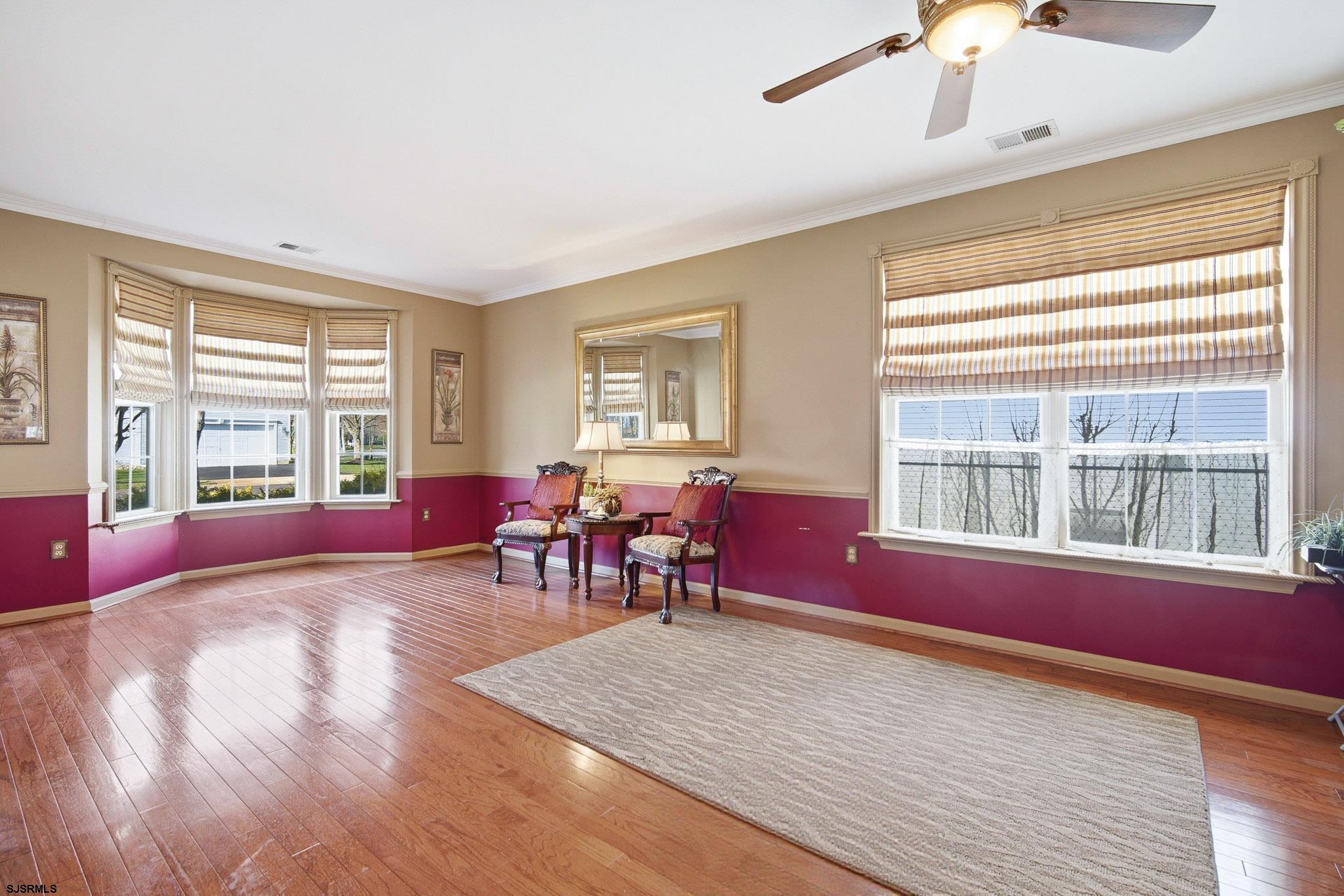 102 Warwick Rd