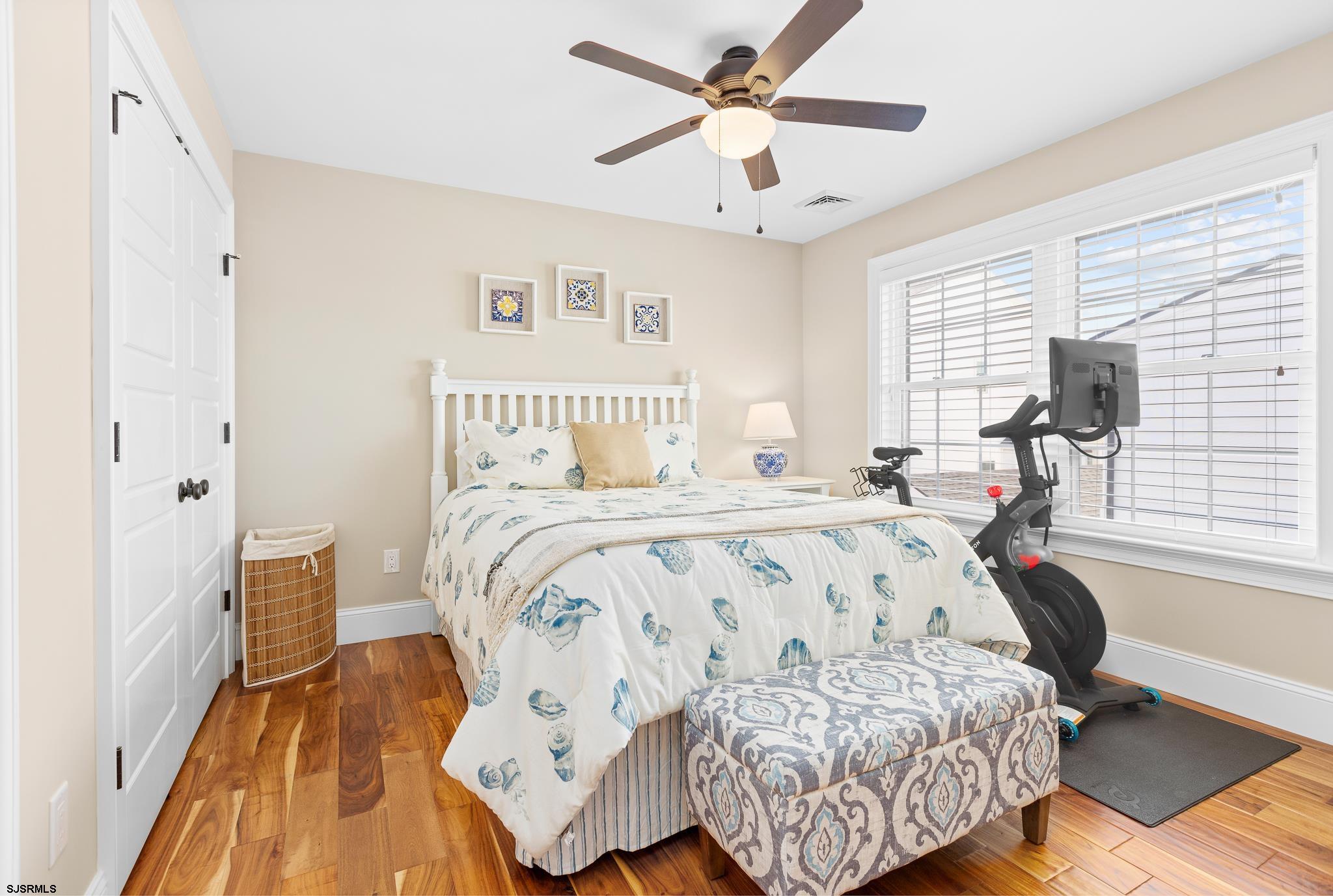 Margate, New Jersey 08402, United States, 4 Bedrooms Bedrooms, ,3 BathroomsBathrooms,Residential,Pending,37047