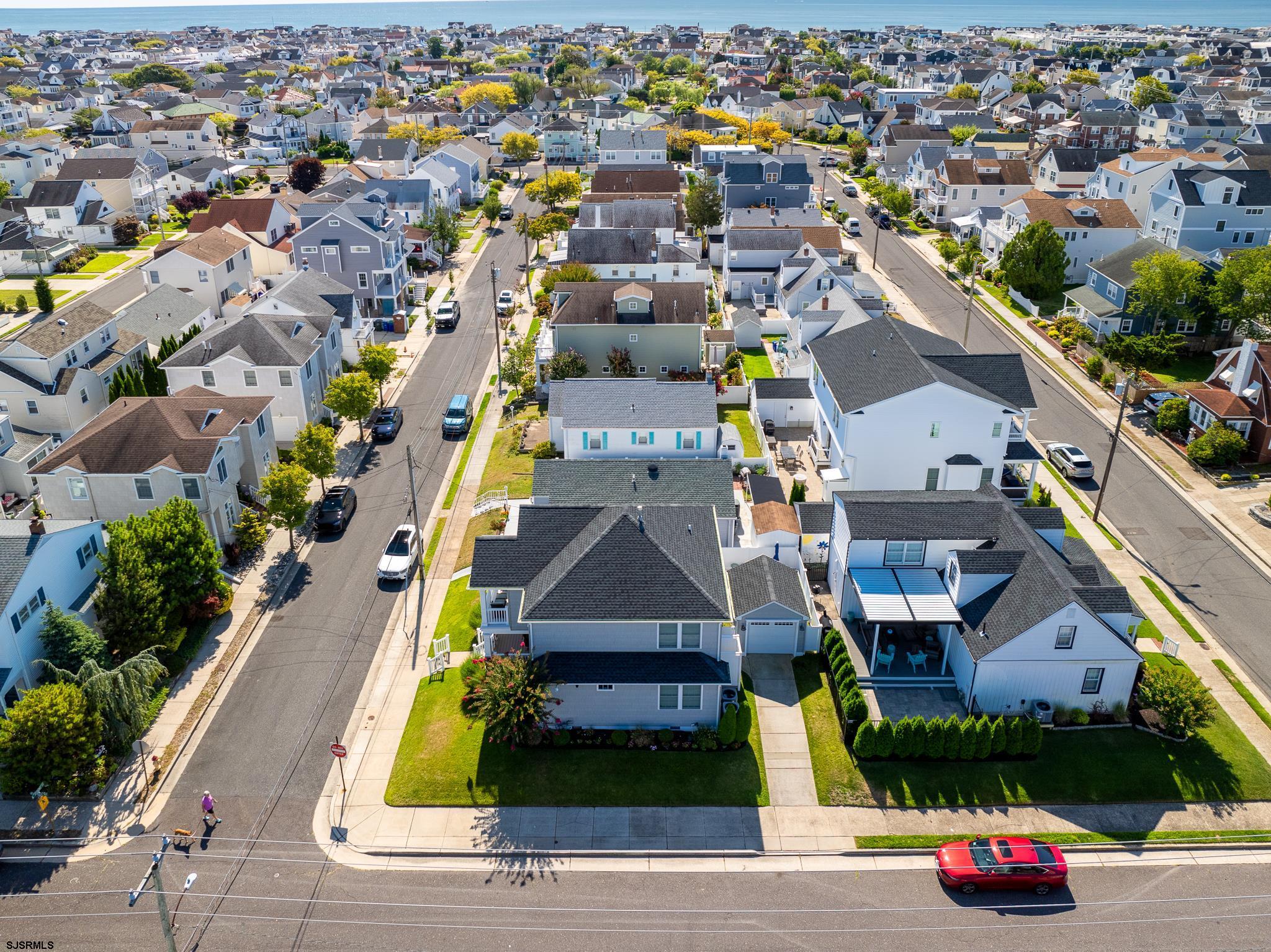 Margate, New Jersey 08402, United States, 4 Bedrooms Bedrooms, ,3 BathroomsBathrooms,Residential,Pending,37047