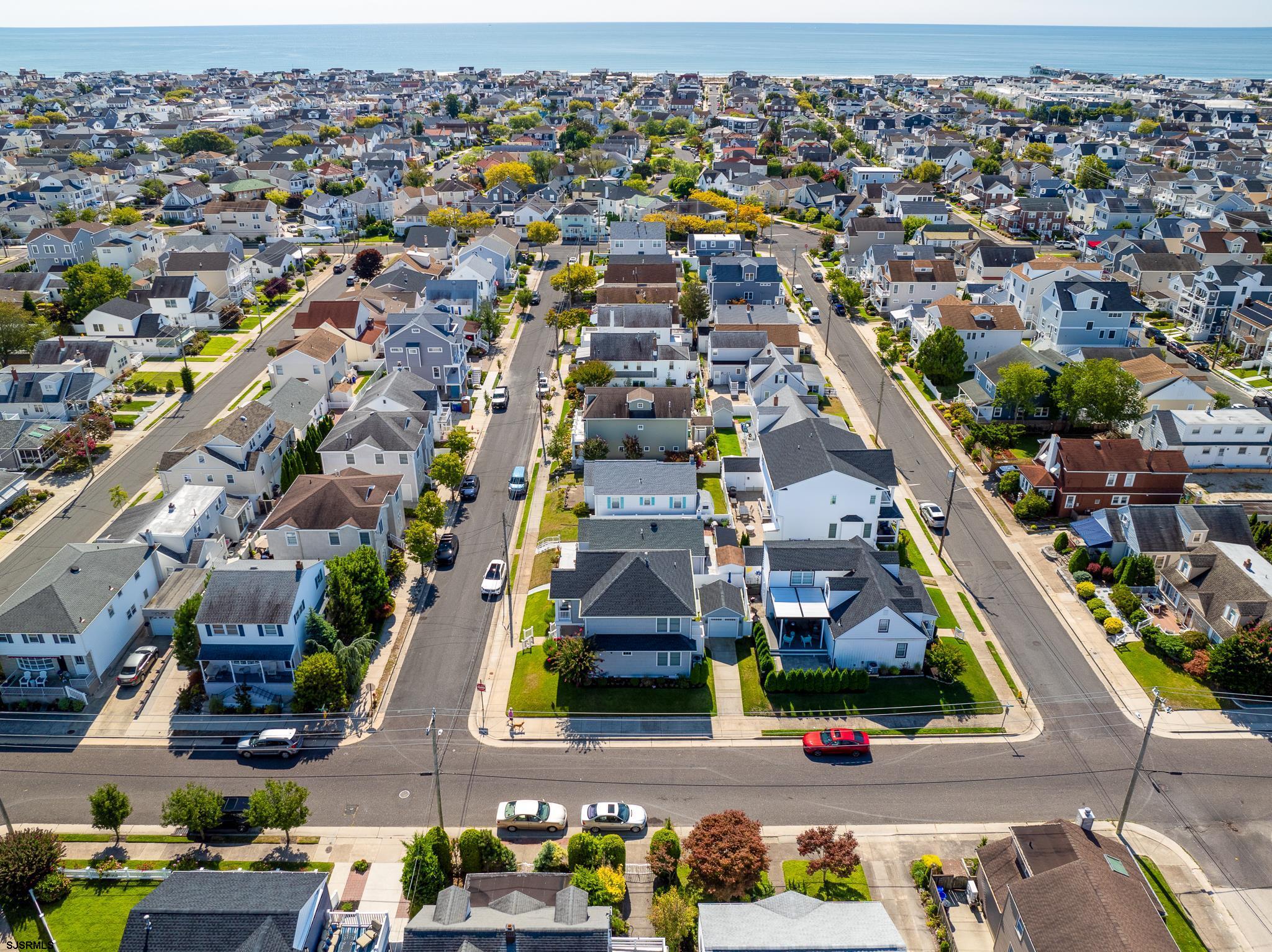 Margate, New Jersey 08402, United States, 4 Bedrooms Bedrooms, ,3 BathroomsBathrooms,Residential,Pending,37047
