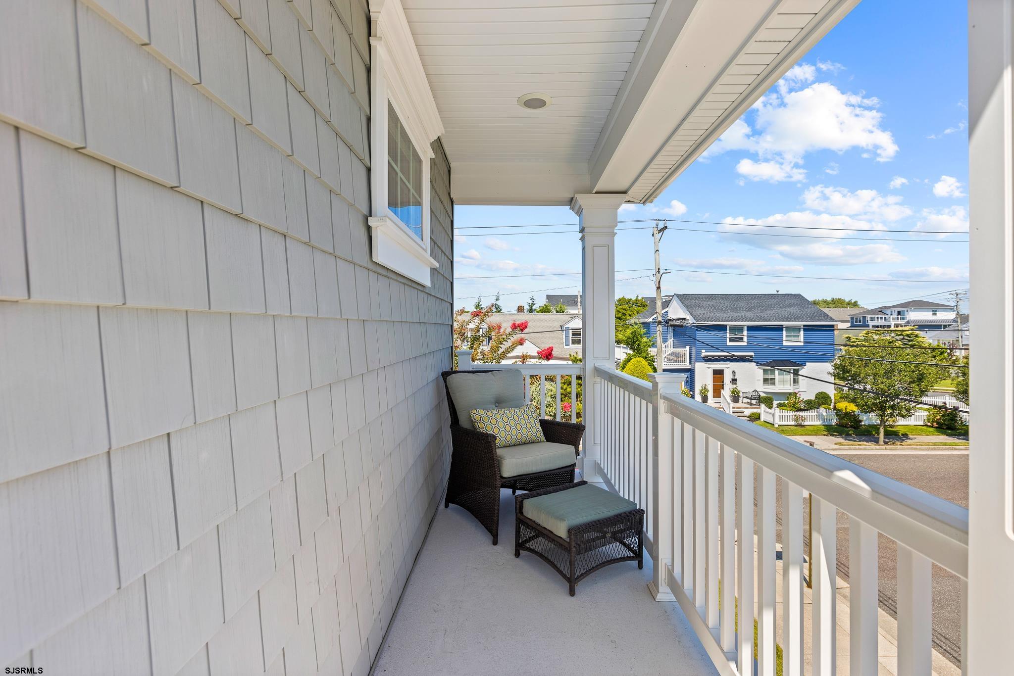 Margate, New Jersey 08402, United States, 4 Bedrooms Bedrooms, ,3 BathroomsBathrooms,Residential,Pending,37047