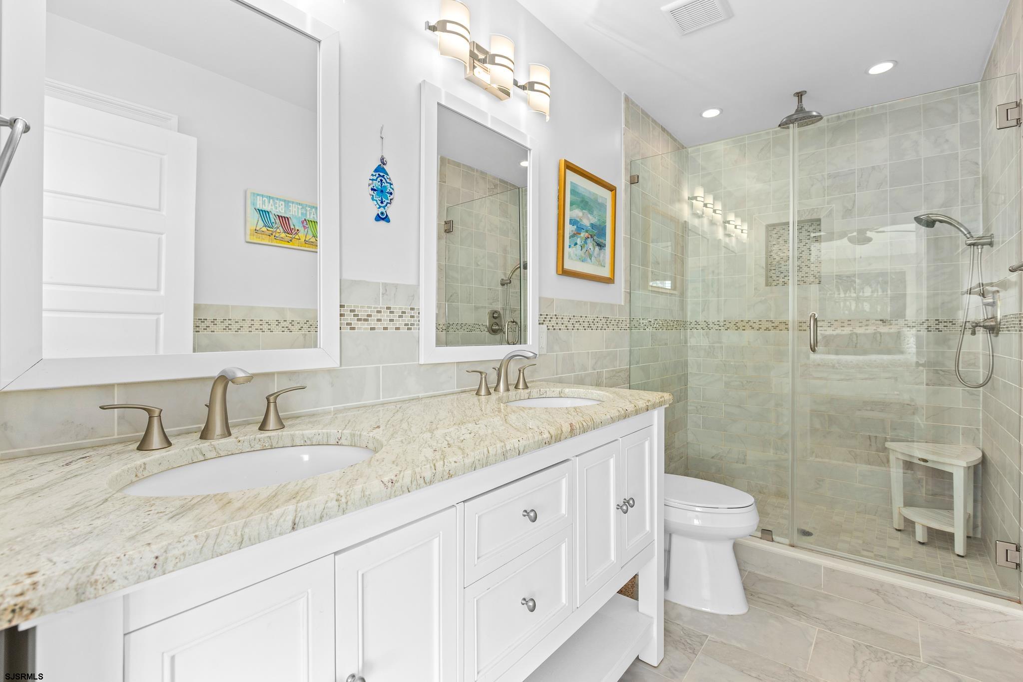 Margate, New Jersey 08402, United States, 4 Bedrooms Bedrooms, ,3 BathroomsBathrooms,Residential,Pending,37047