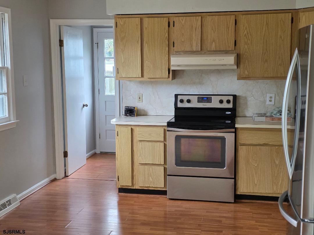 Egg Harbor Township, New Jersey 08234, United States, 3 Bedrooms Bedrooms, ,2 BathroomsBathrooms,Residential,Active,216375