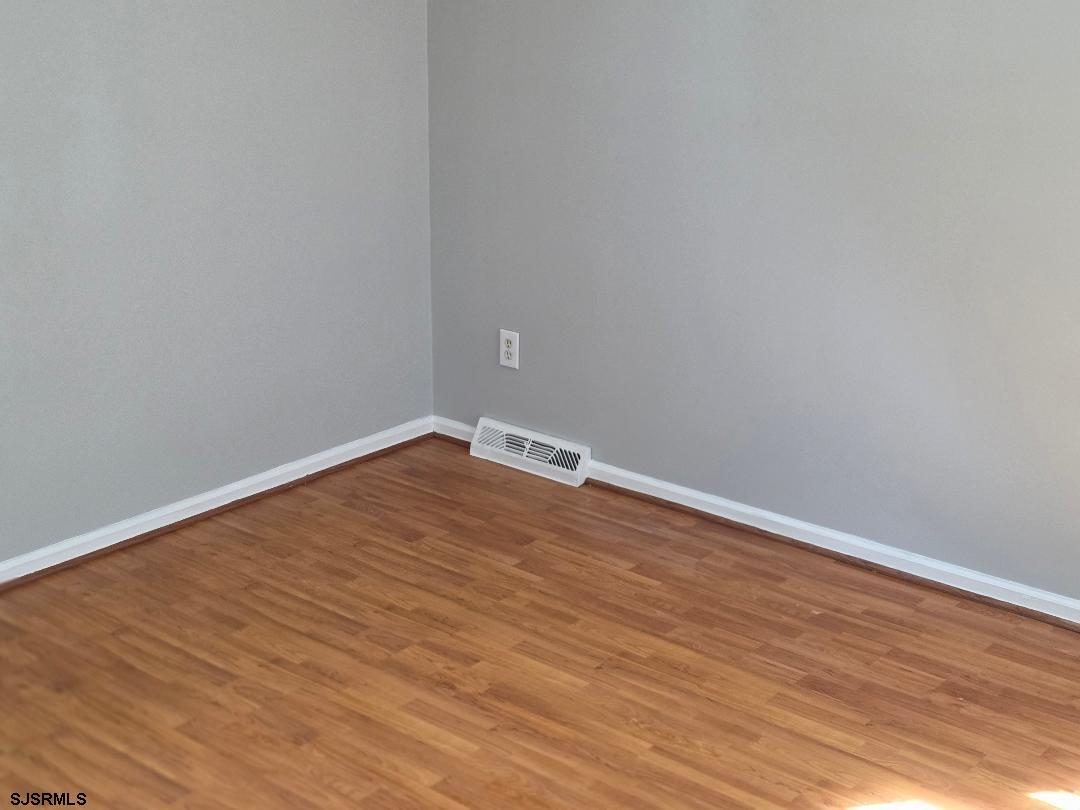 Egg Harbor Township, New Jersey 08234, United States, 3 Bedrooms Bedrooms, ,2 BathroomsBathrooms,Residential,Active,216375