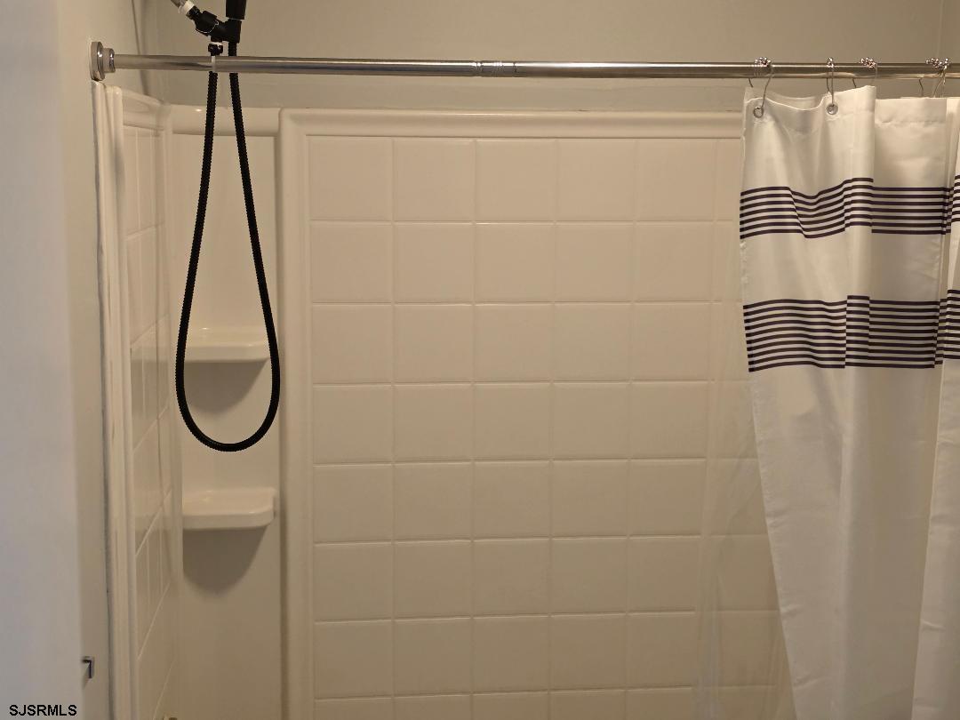 Egg Harbor Township, New Jersey 08234, United States, 3 Bedrooms Bedrooms, ,2 BathroomsBathrooms,Residential,Active,216375