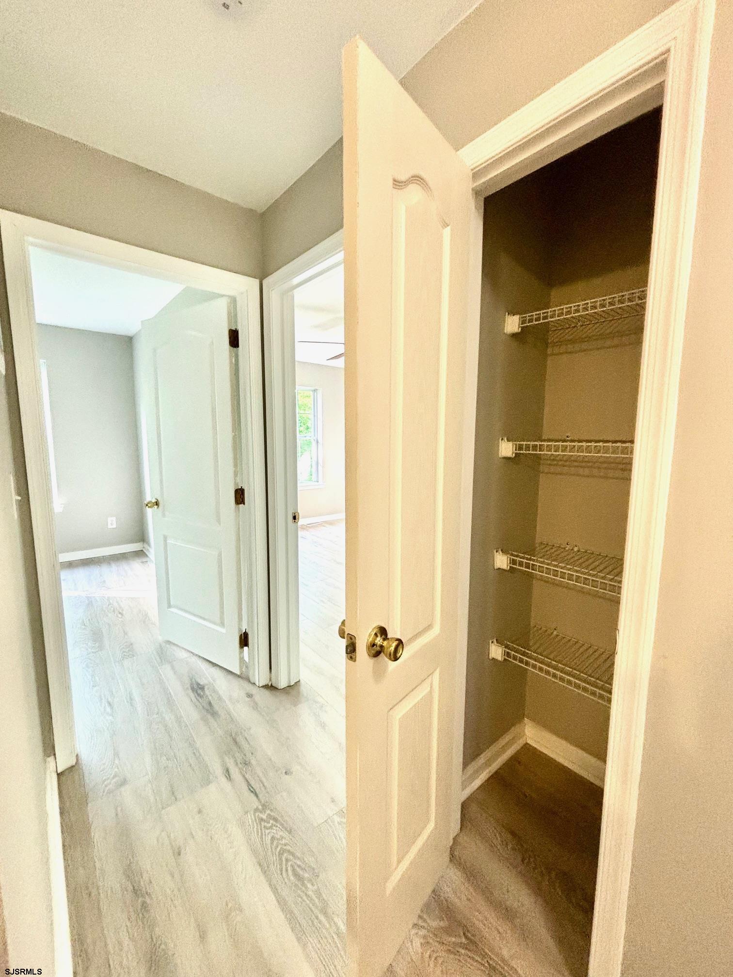 Absecon, New Jersey 08201, United States, 3 Bedrooms Bedrooms, ,3 BathroomsBathrooms,Residential,Active,242353