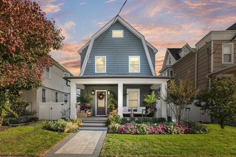 Photo of 417 Ocean Ave, Ocean City, NJ 08226 (MLS # 601789)