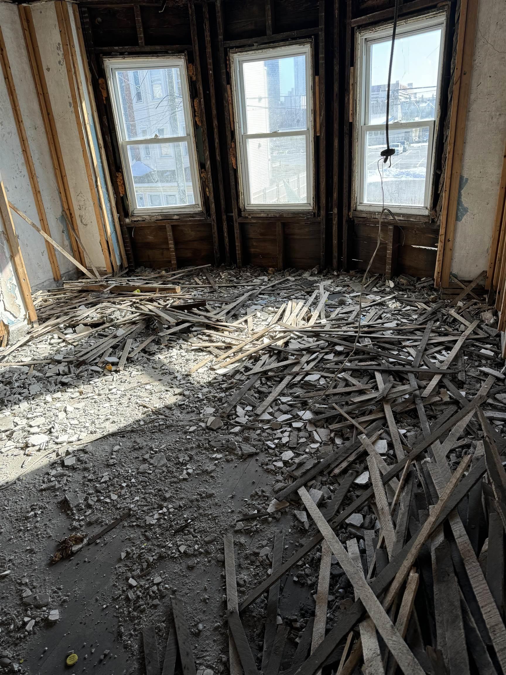 Atlantic City, New Jersey 08401, United States, 5 Bedrooms Bedrooms, ,1 BathroomBathrooms,Residential,Active,89479