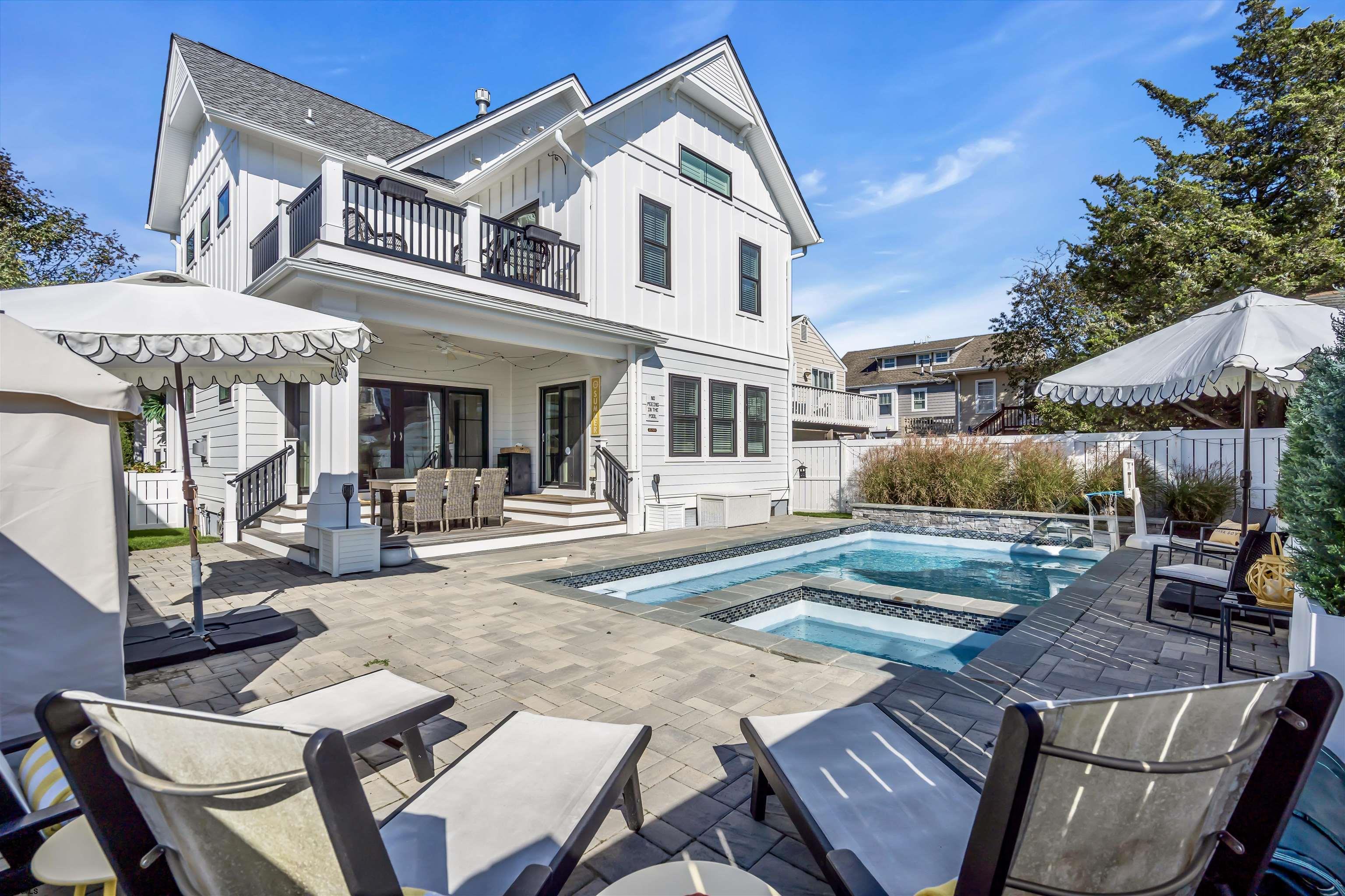 Ocean City, New Jersey 08226, United States, 5 Bedrooms Bedrooms, ,5 BathroomsBathrooms,Residential,Active,223327