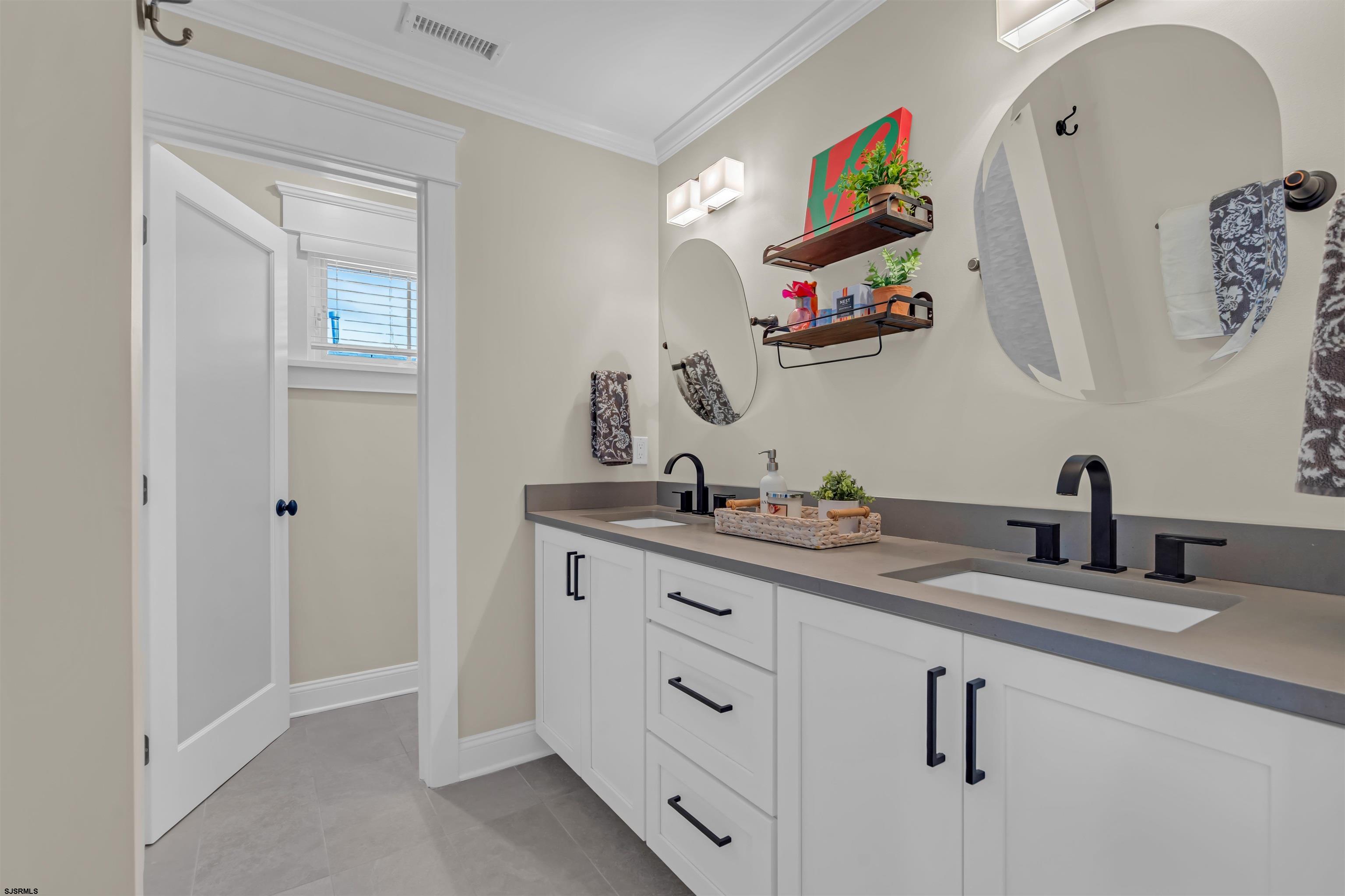 Ocean City, New Jersey 08226, United States, 5 Bedrooms Bedrooms, ,5 BathroomsBathrooms,Residential,Active,223327