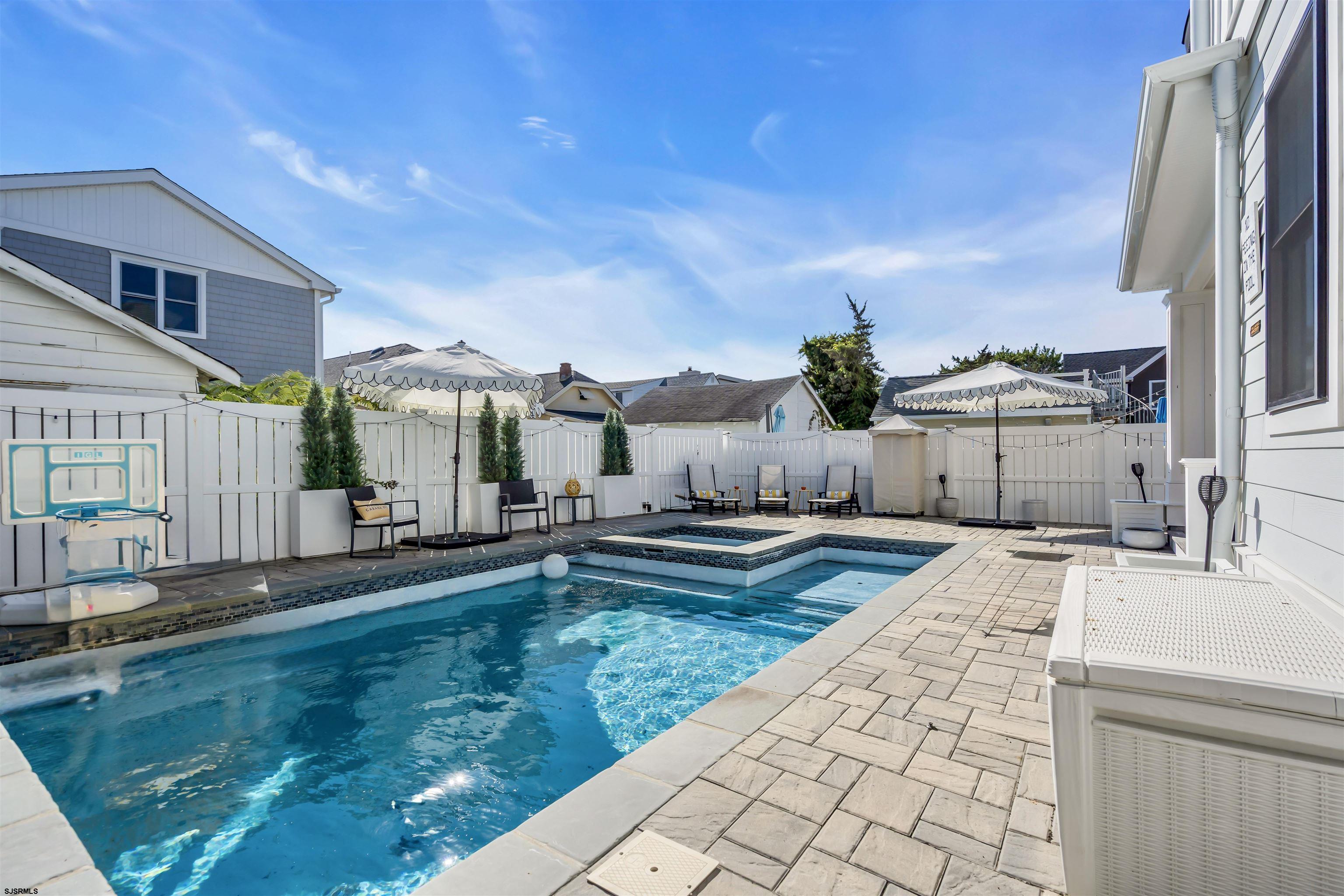 Ocean City, New Jersey 08226, United States, 5 Bedrooms Bedrooms, ,5 BathroomsBathrooms,Residential,Active,223327