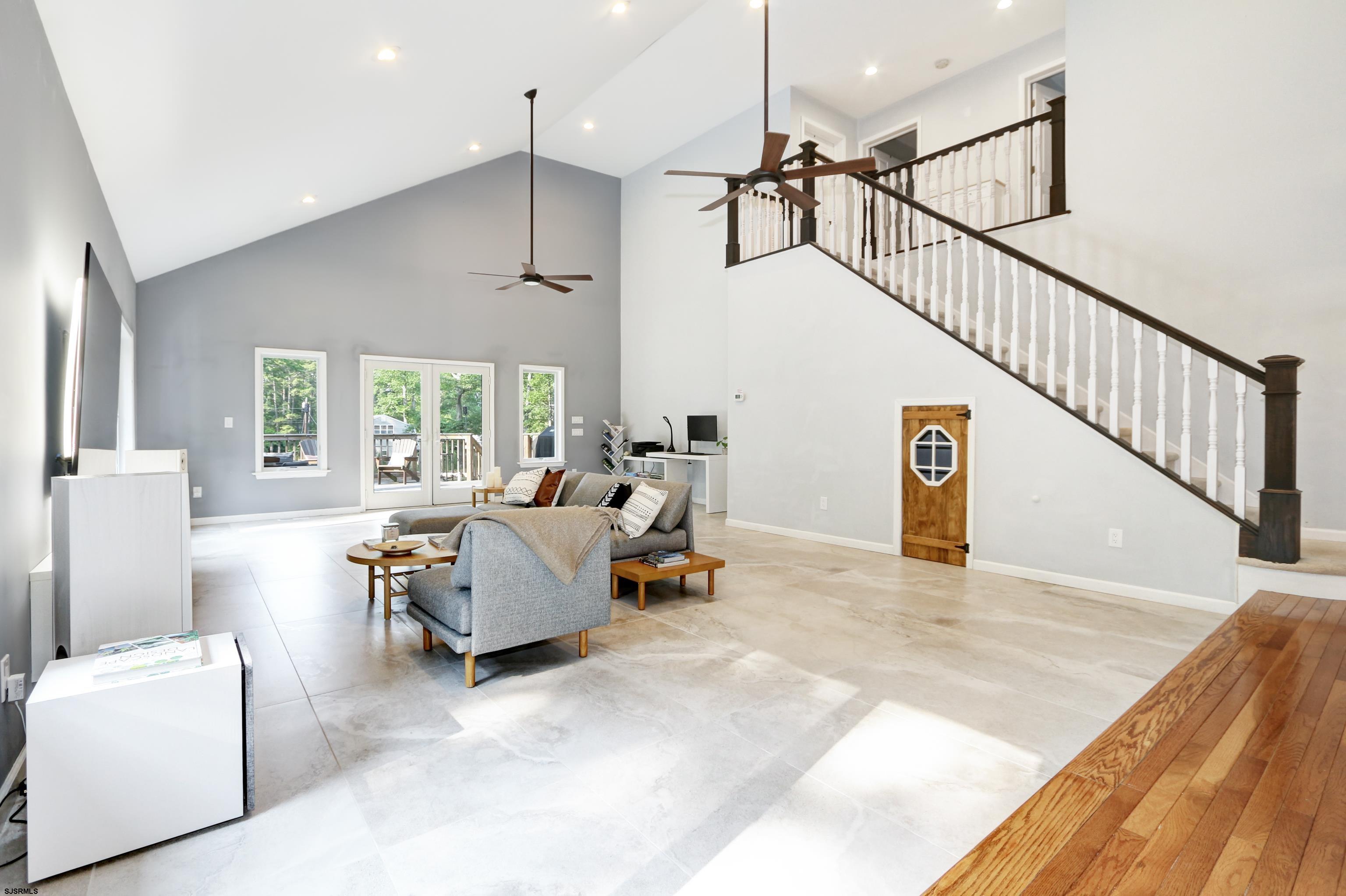 106 Hillside Ave