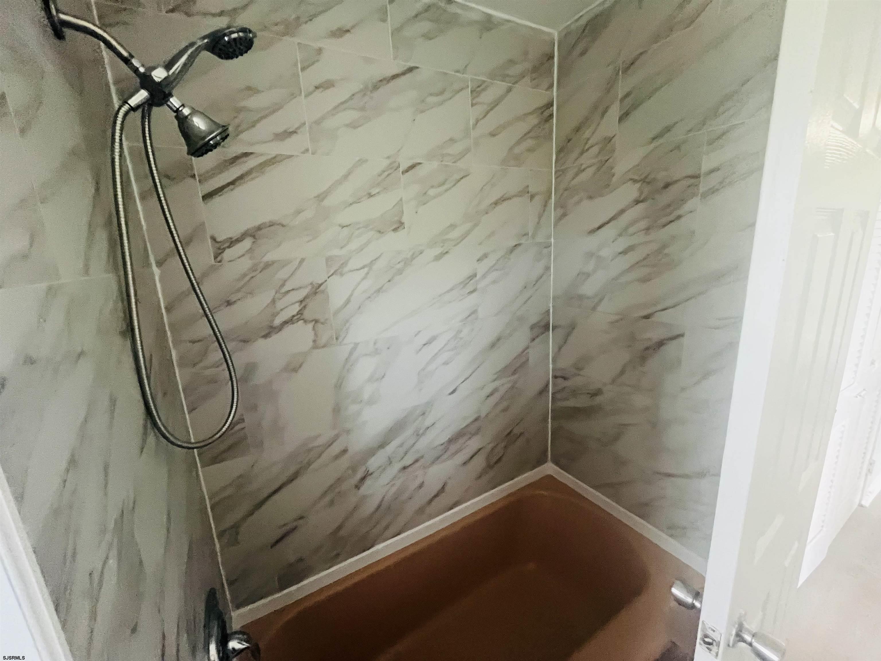 Atlantic City, New Jersey 08401, United States, 3 Bedrooms Bedrooms, ,1 BathroomBathrooms,Residential,Active,185383