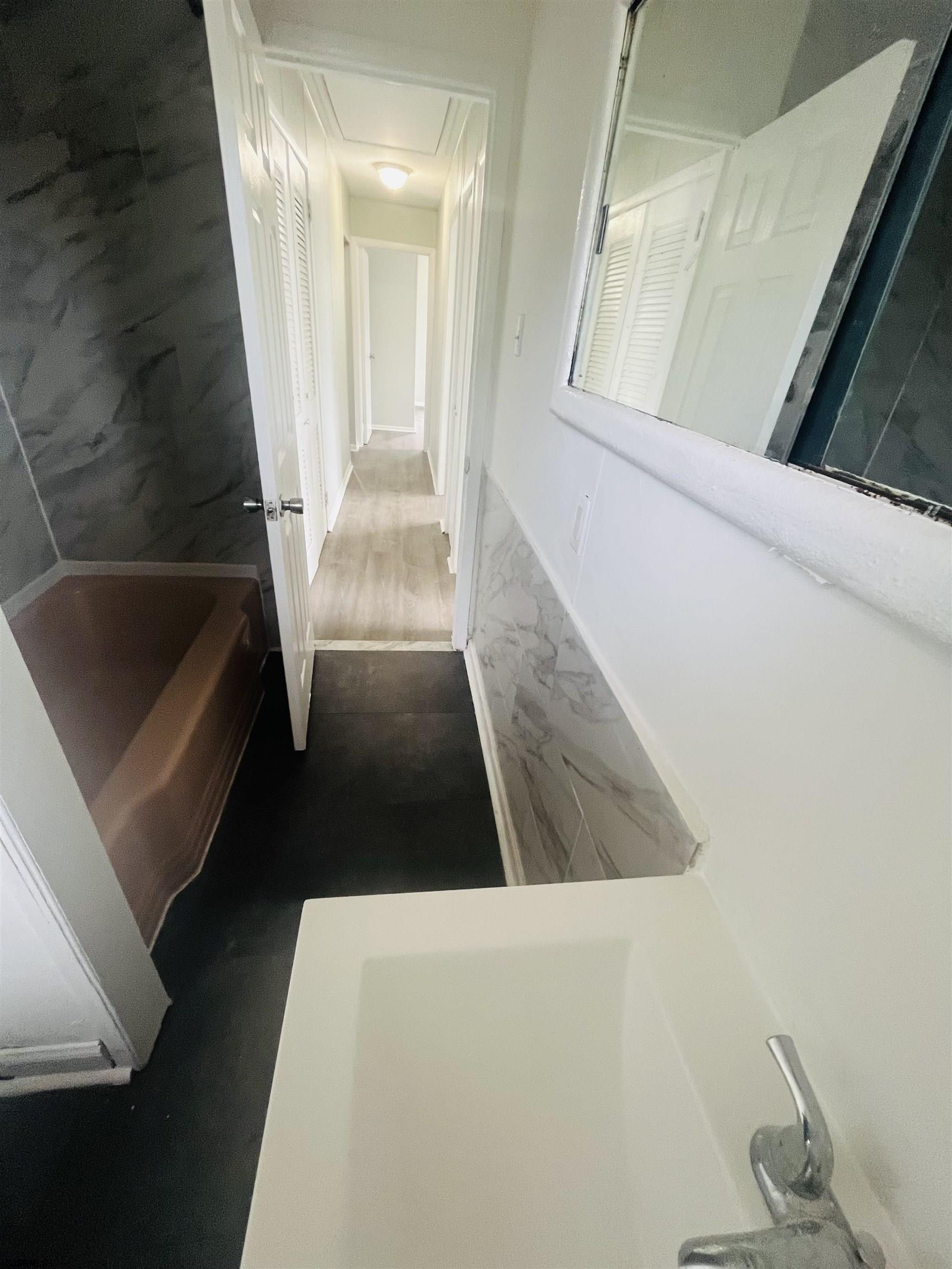 Atlantic City, New Jersey 08401, United States, 3 Bedrooms Bedrooms, ,1 BathroomBathrooms,Residential,Active,185383