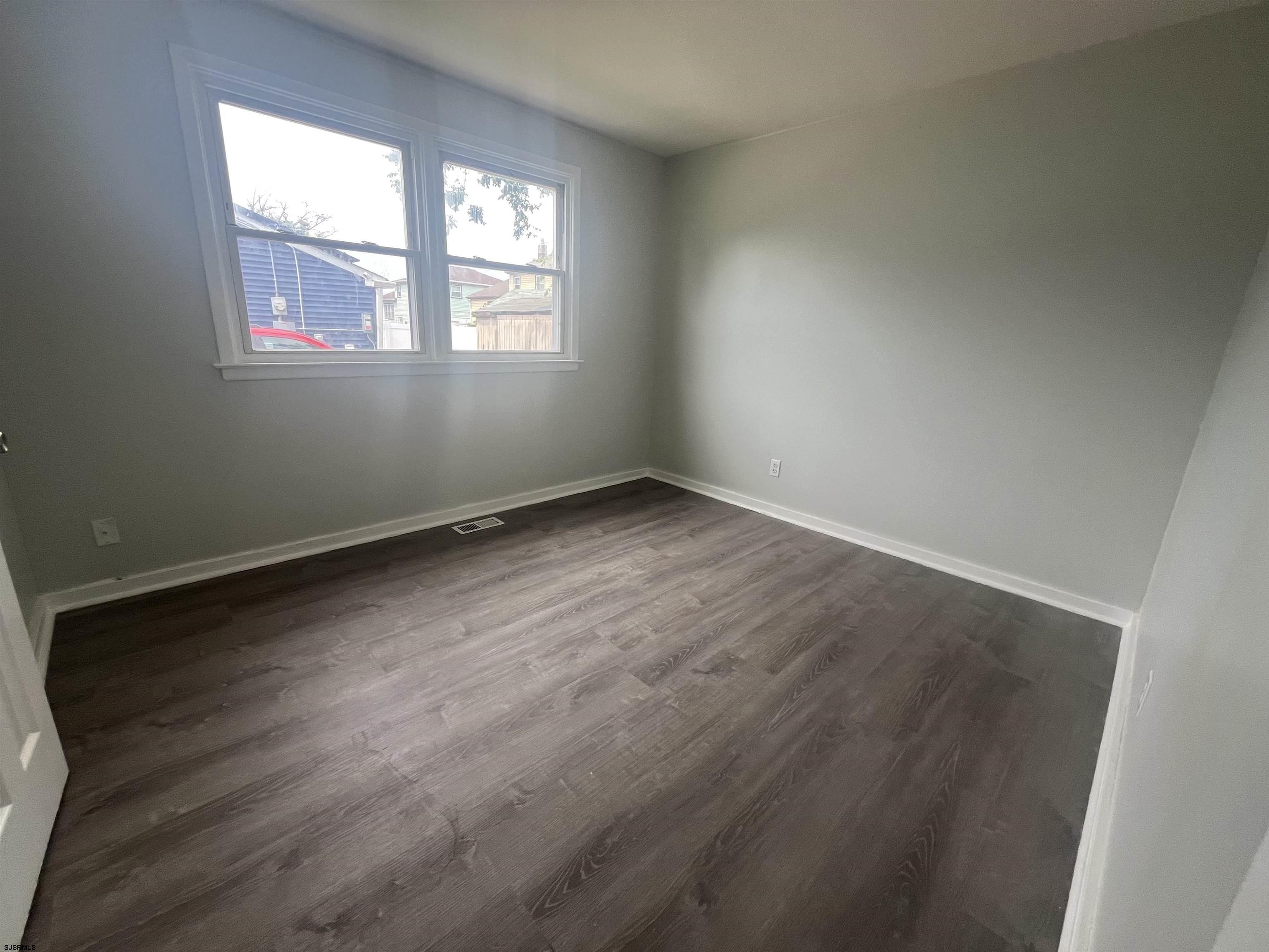 Atlantic City, New Jersey 08401, United States, 3 Bedrooms Bedrooms, ,1 BathroomBathrooms,Residential,Active,185383