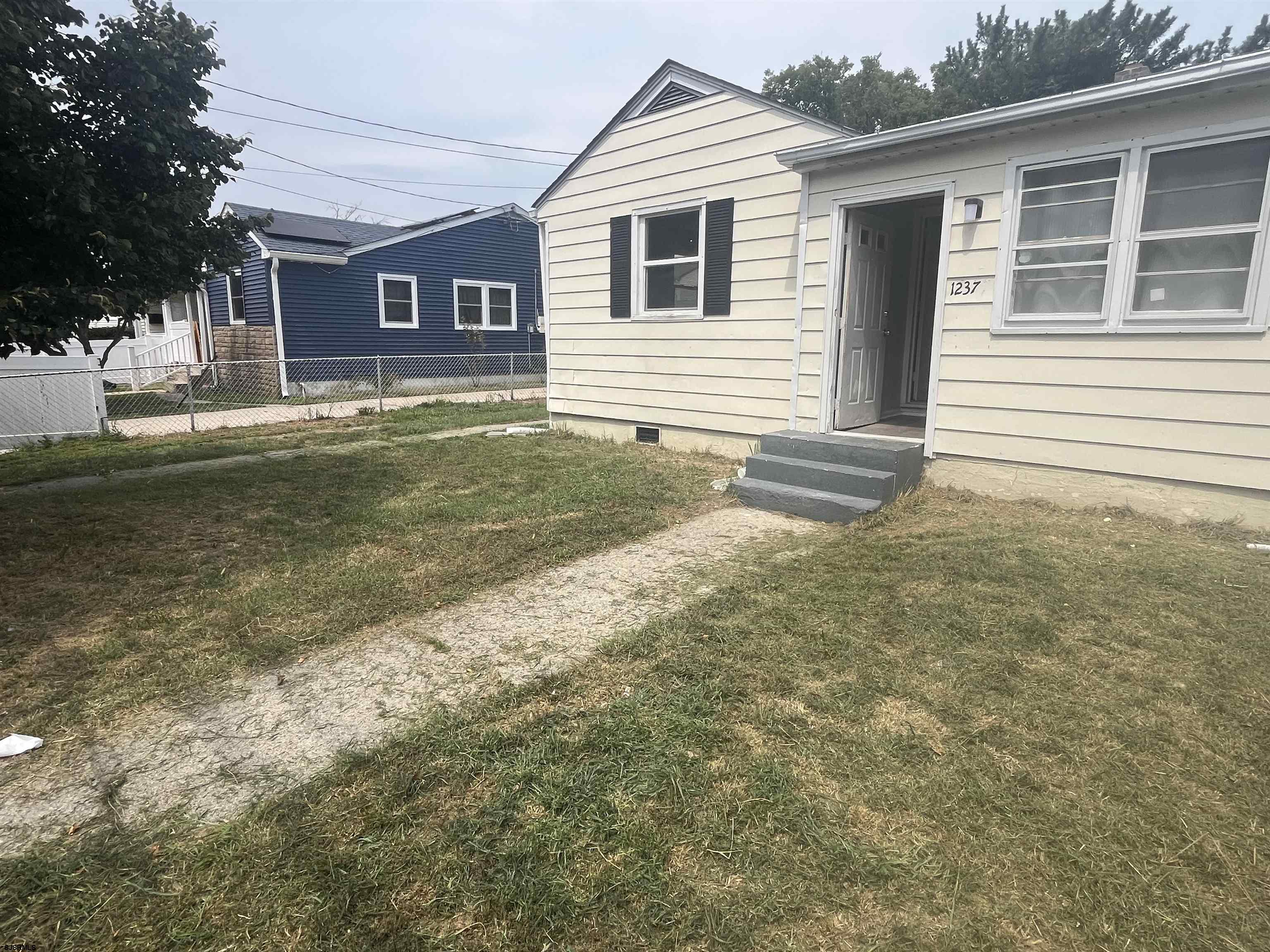 Atlantic City, New Jersey 08401, United States, 3 Bedrooms Bedrooms, ,1 BathroomBathrooms,Residential,Active,185383