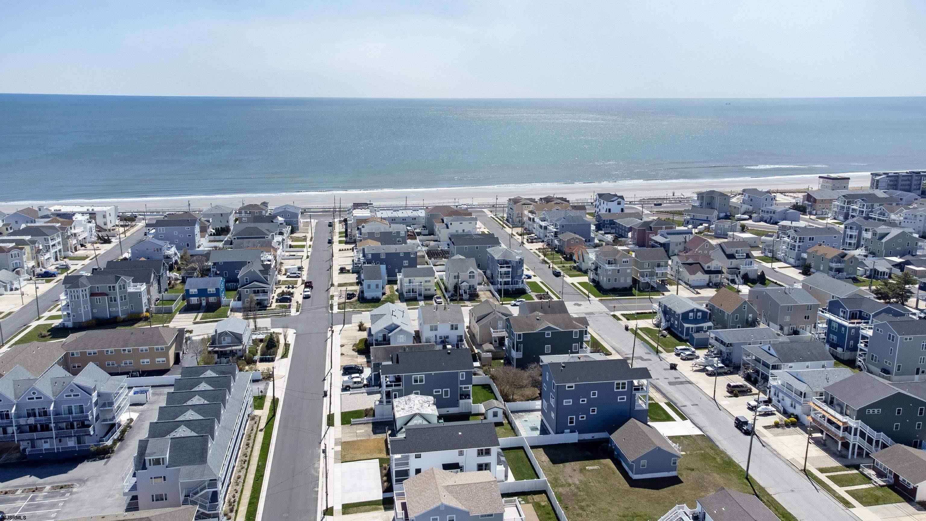 Brigantine, New Jersey 08203, United States, 2 Bedrooms Bedrooms, ,2 BathroomsBathrooms,Residential,Active,103450