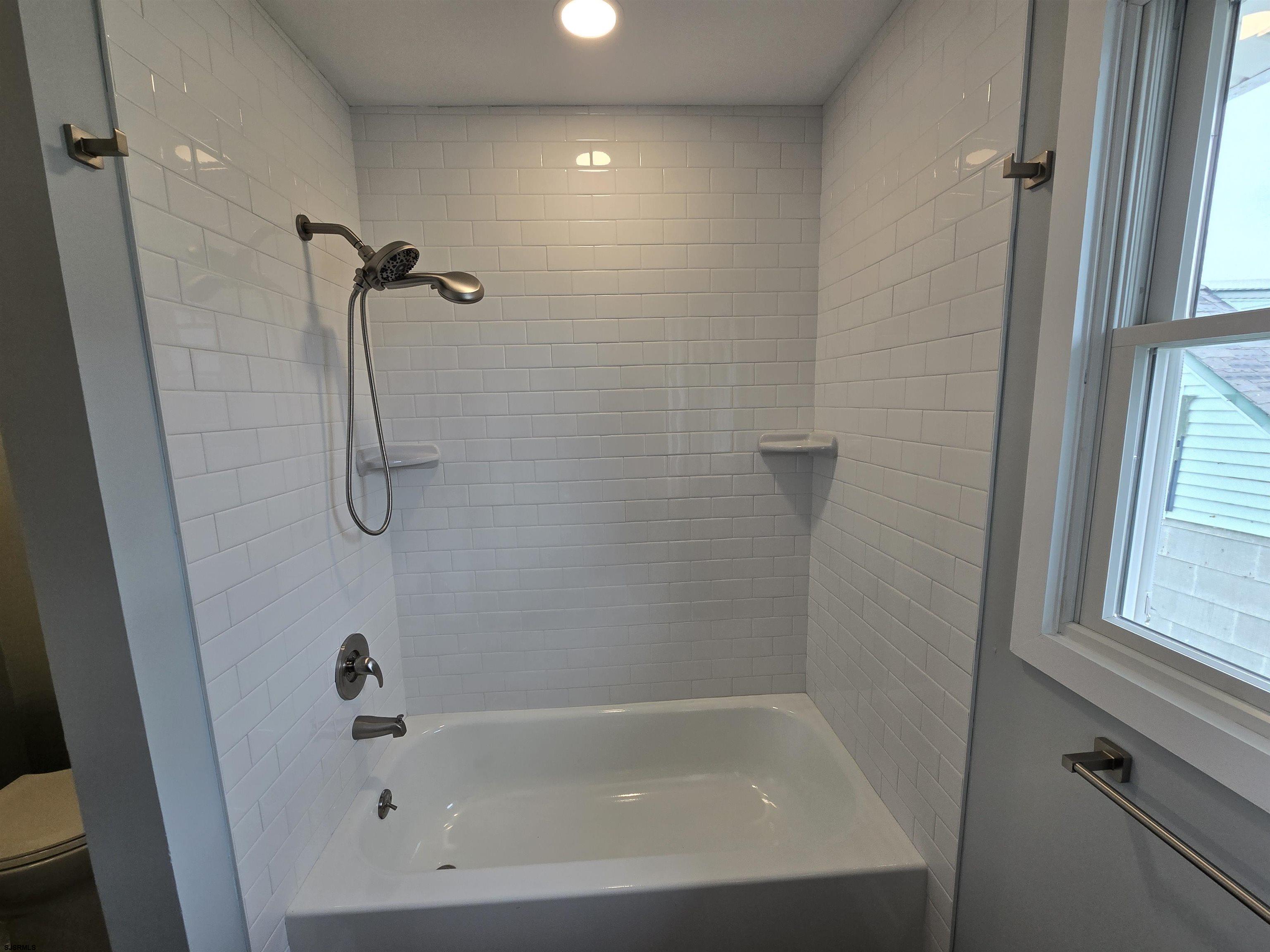 Brigantine, New Jersey 08203, United States, 2 Bedrooms Bedrooms, ,2 BathroomsBathrooms,Residential,Active,103450