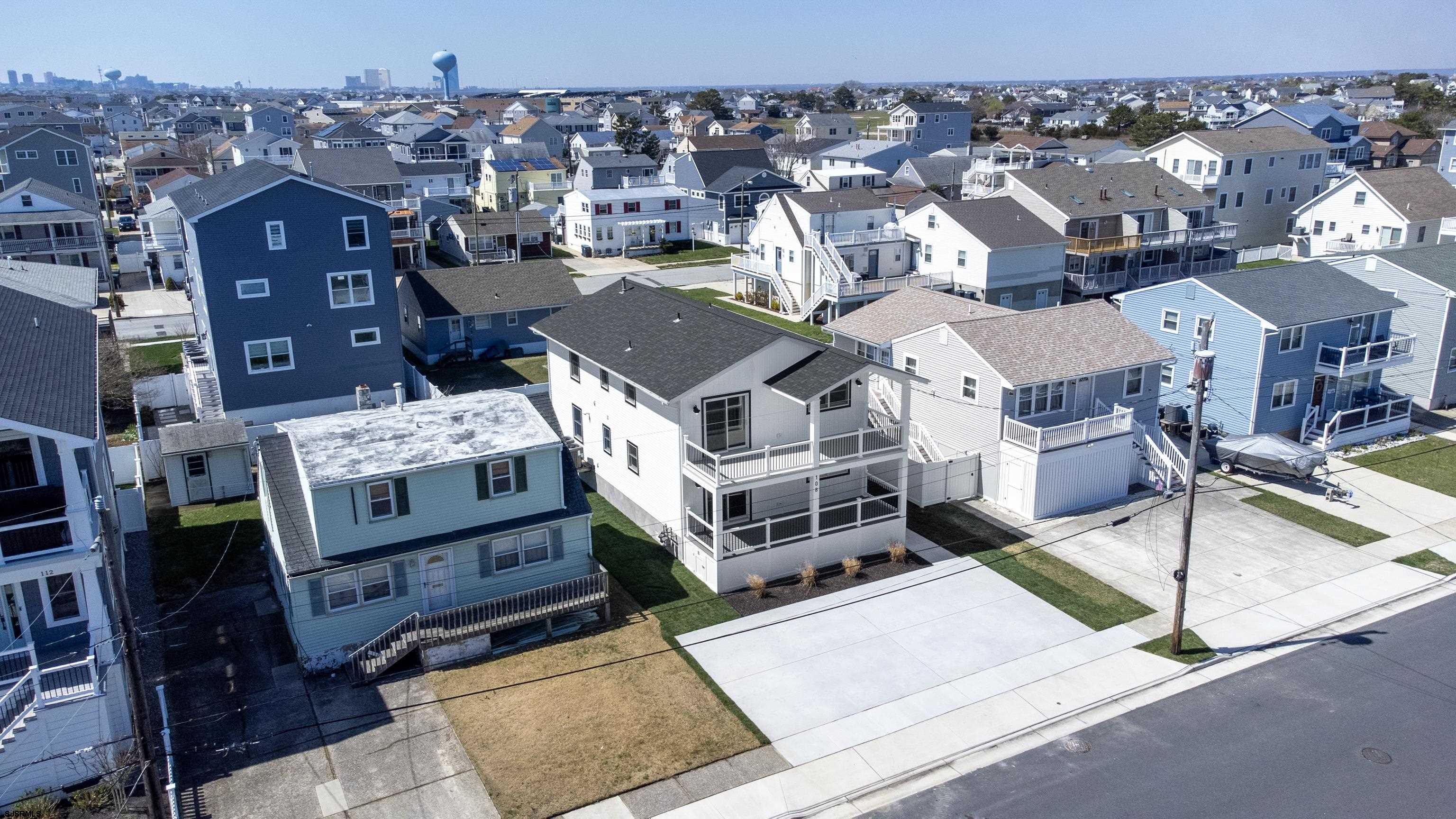 Brigantine, New Jersey 08203, United States, 2 Bedrooms Bedrooms, ,2 BathroomsBathrooms,Residential,Active,103450