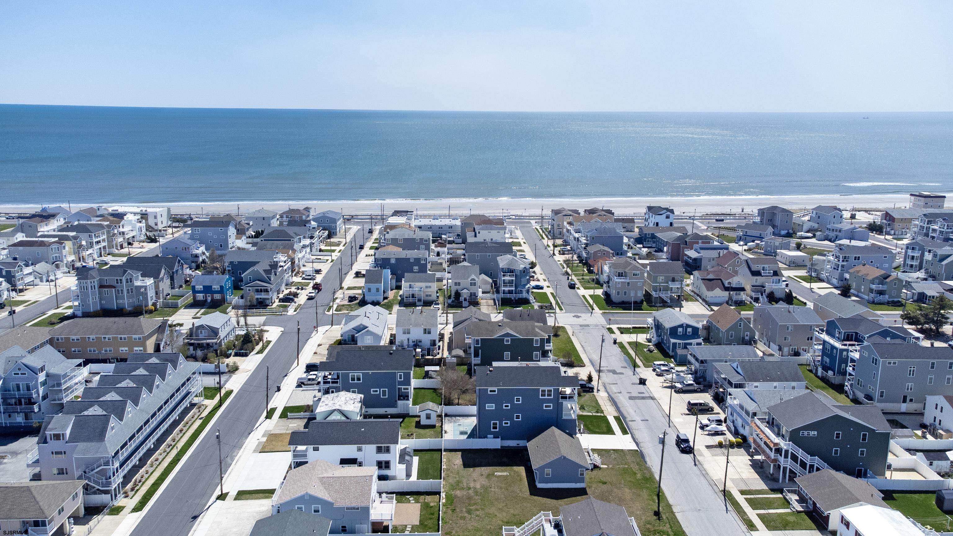 Brigantine, New Jersey 08203, United States, 2 Bedrooms Bedrooms, ,2 BathroomsBathrooms,Residential,Active,103450