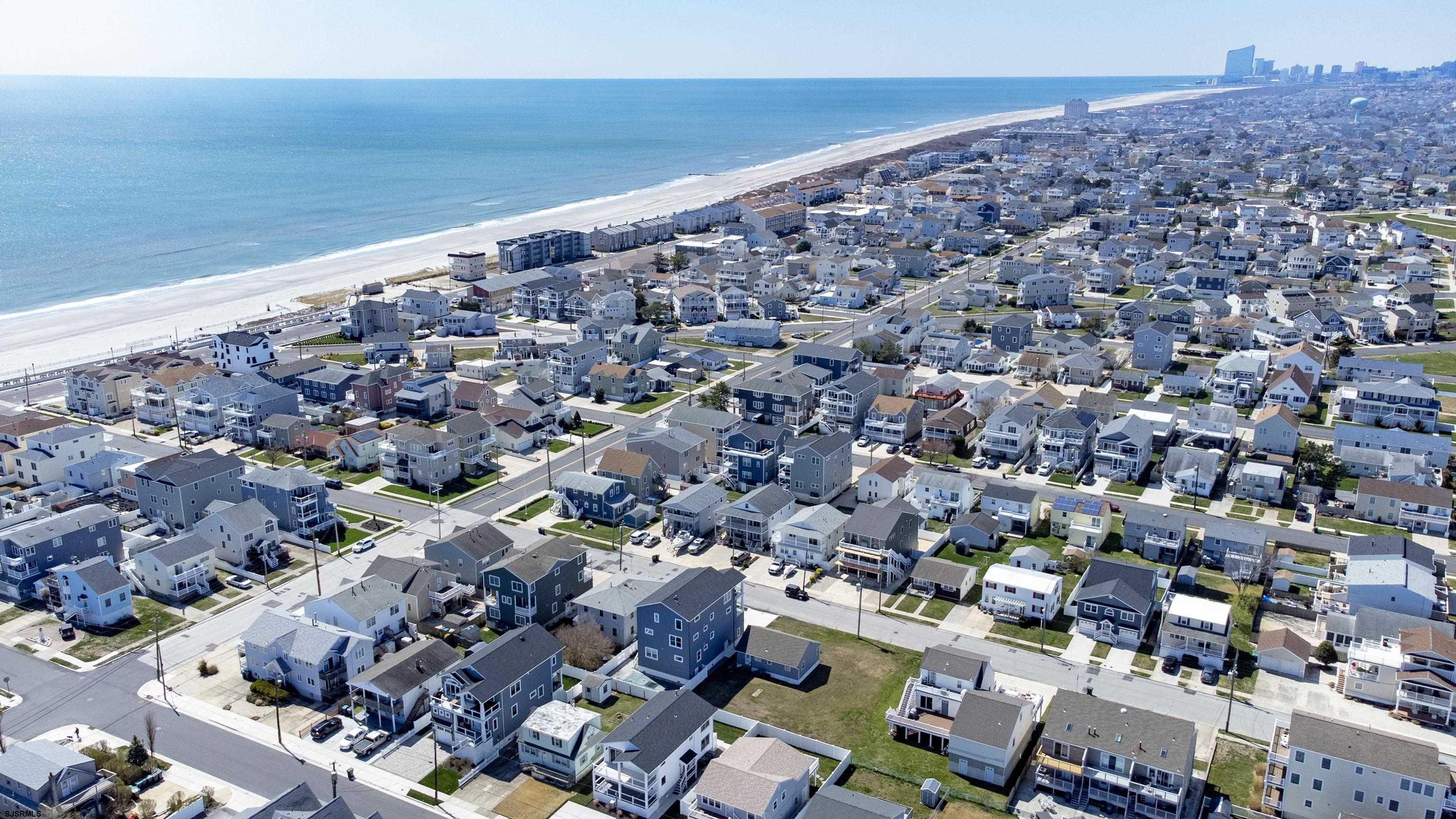 Brigantine, New Jersey 08203, United States, 2 Bedrooms Bedrooms, ,2 BathroomsBathrooms,Residential,Active,103450