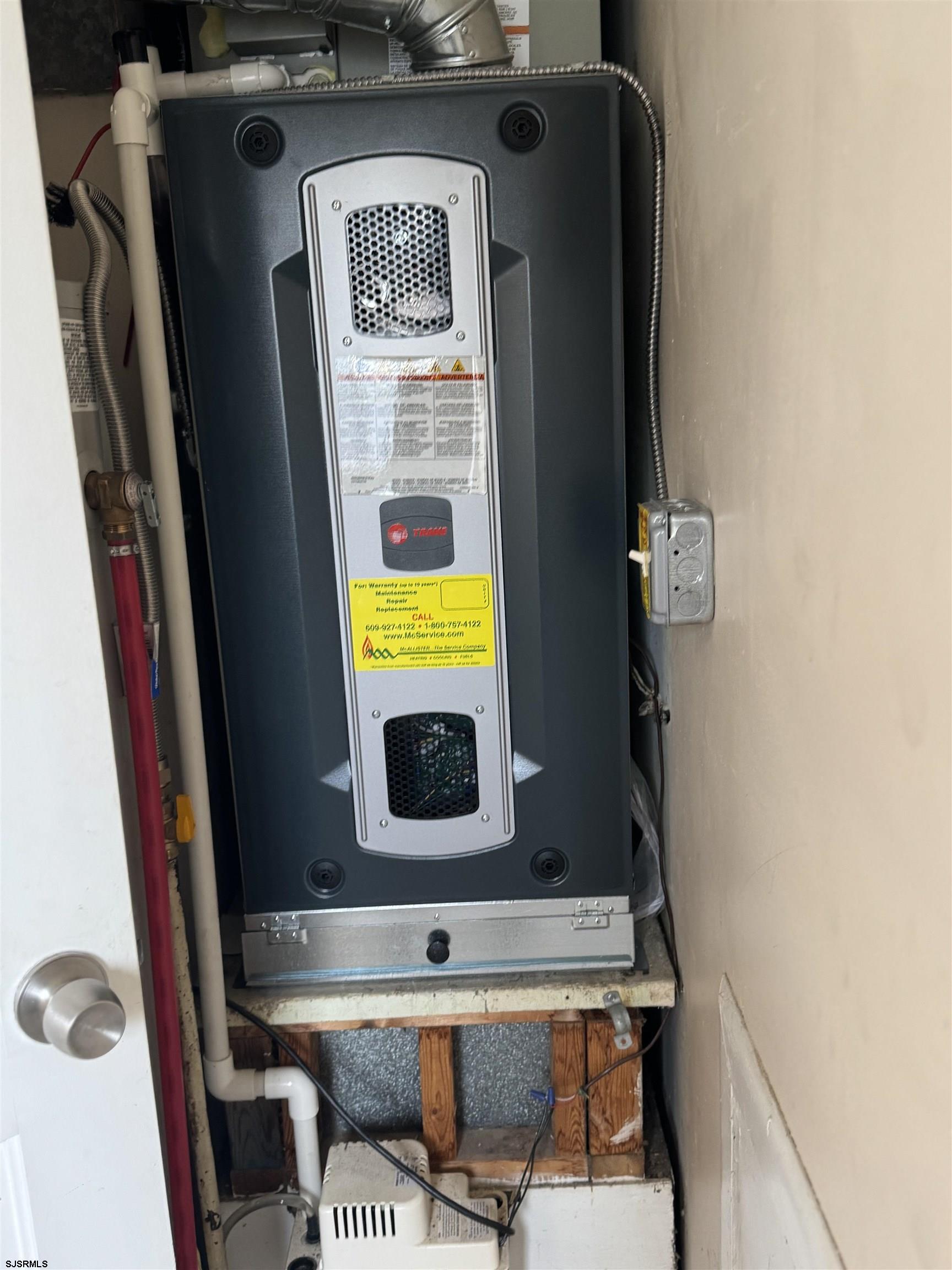 Ventnor, New Jersey 08406, United States, 3 Bedrooms Bedrooms, ,2 BathroomsBathrooms,Residential,Active,226986