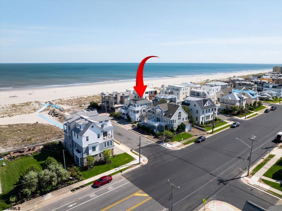Longport, New Jersey 08403, United States, 3 Bedrooms Bedrooms, ,4 BathroomsBathrooms,Residential,Active,123201
