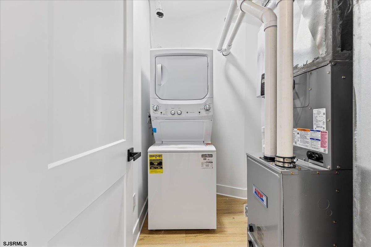 Ventnor, New Jersey 08406, United States, 3 Bedrooms Bedrooms, ,2 BathroomsBathrooms,Residential,Active,79457