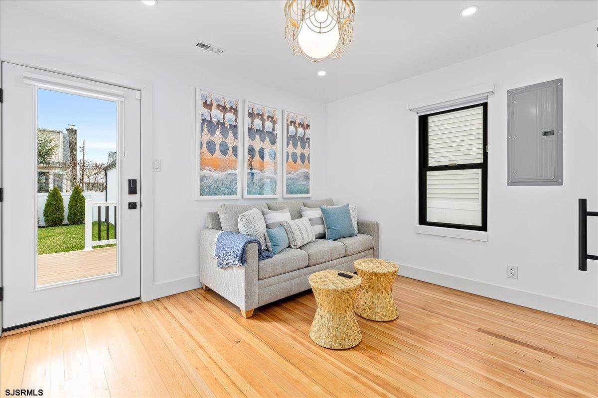 Margate, New Jersey 08402, United States, 4 Bedrooms Bedrooms, ,3 BathroomsBathrooms,Residential,Active,169172