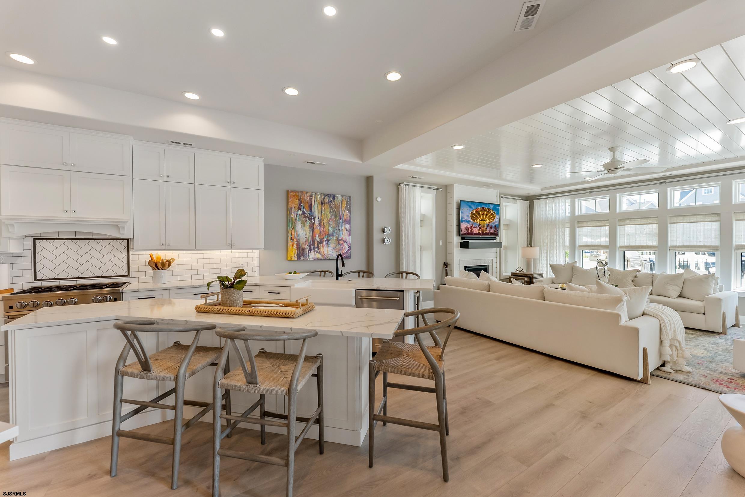 Ocean City, New Jersey 08226, United States, 6 Bedrooms Bedrooms, ,4 BathroomsBathrooms,Residential,Active,202504