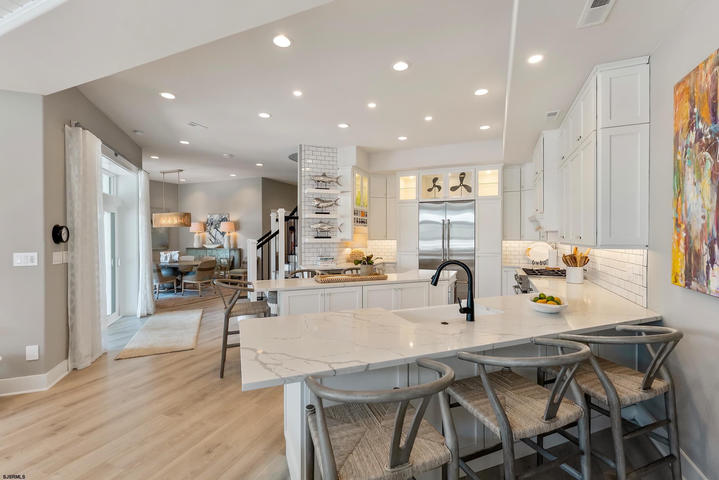 Ocean City, New Jersey 08226, United States, 6 Bedrooms Bedrooms, ,4 BathroomsBathrooms,Residential,Active,202504