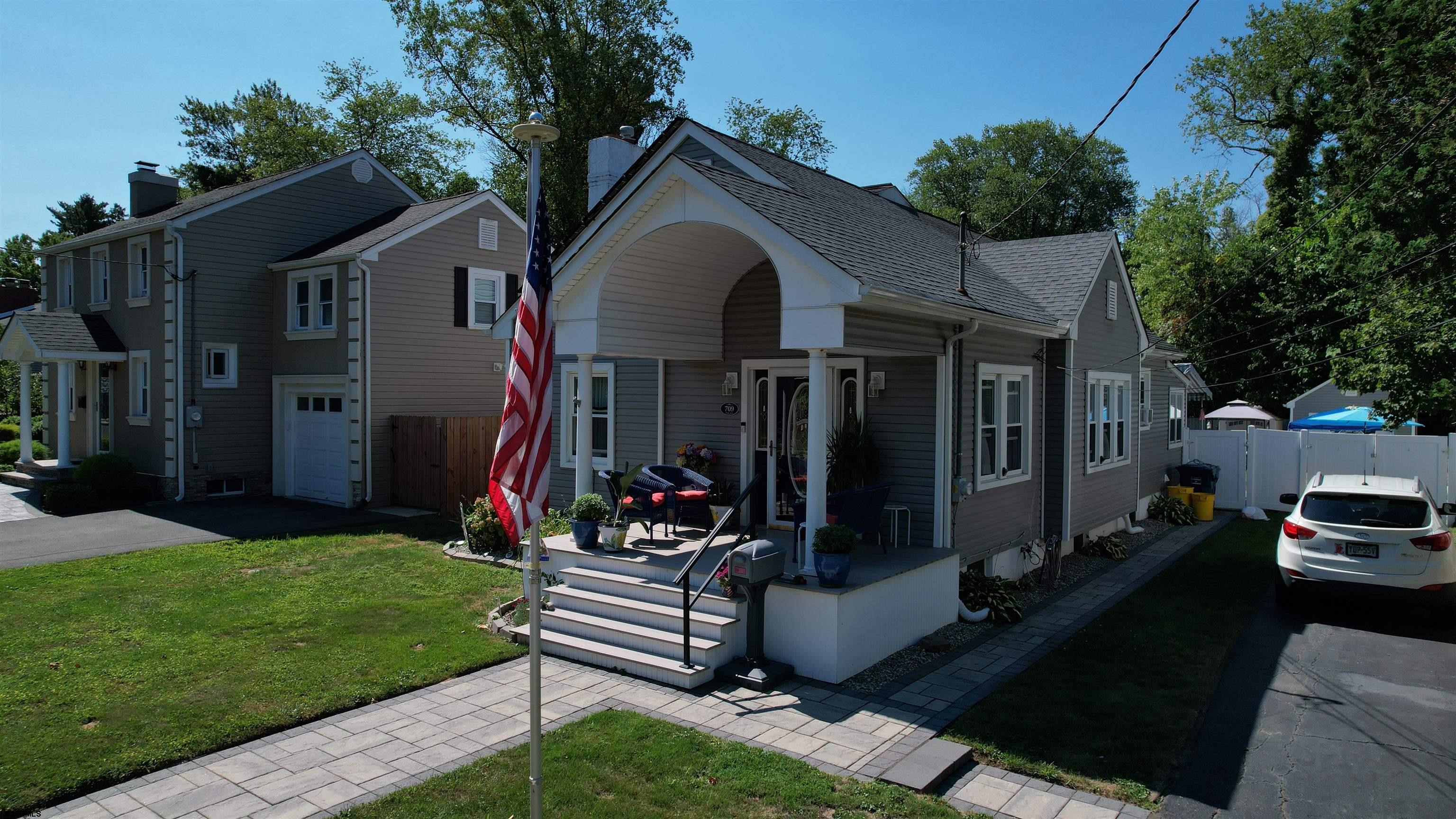 Lawrence Township, New Jersey 08648, United States, 3 Bedrooms Bedrooms, ,2 BathroomsBathrooms,Residential,Active,5655