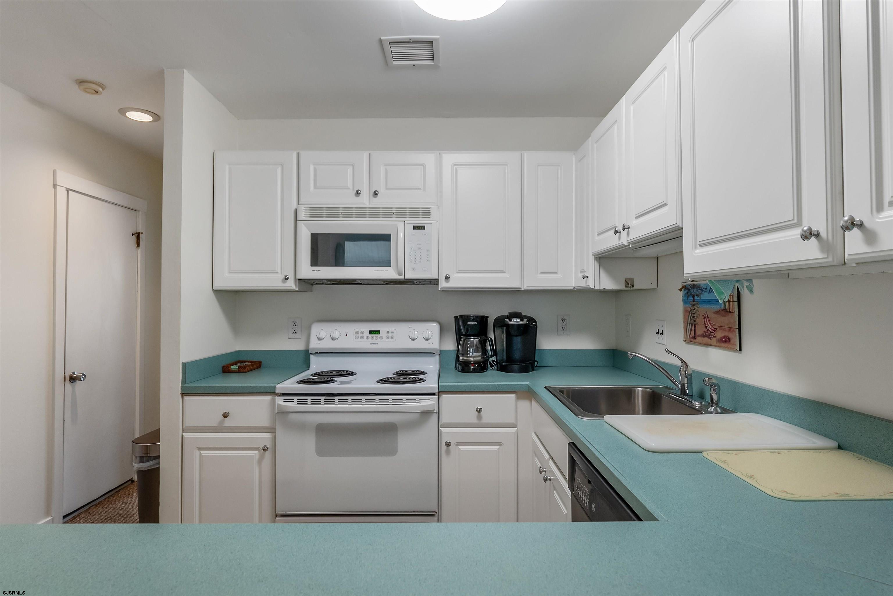 Ocean City, New Jersey 08226, United States, 3 Bedrooms Bedrooms, ,3 BathroomsBathrooms,Residential,Active,253560