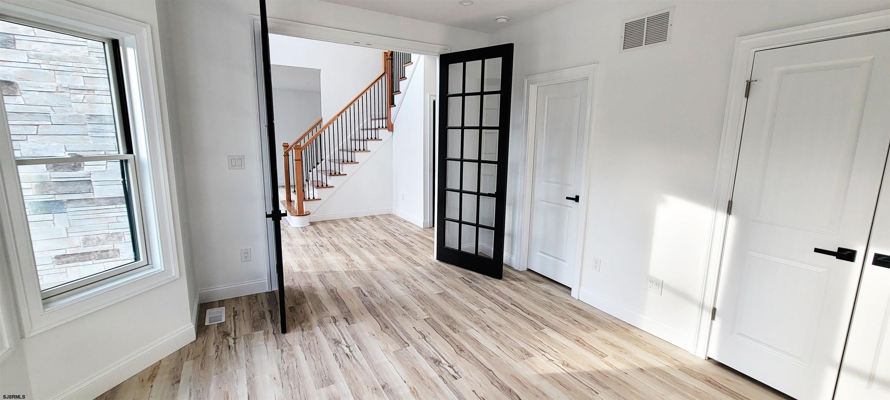 Egg Harbor Township, New Jersey 08234, United States, 4 Bedrooms Bedrooms, ,3 BathroomsBathrooms,Residential,Pending,41670