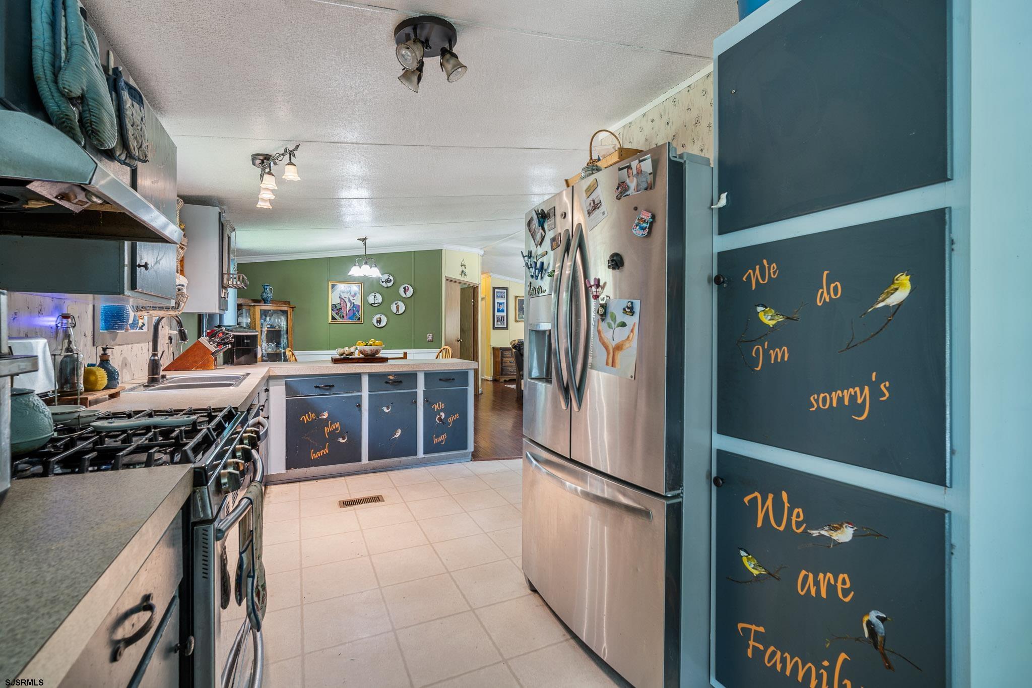 Mays Landing, New Jersey 08330, United States, 4 Bedrooms Bedrooms, ,2 BathroomsBathrooms,Residential,Active,164025