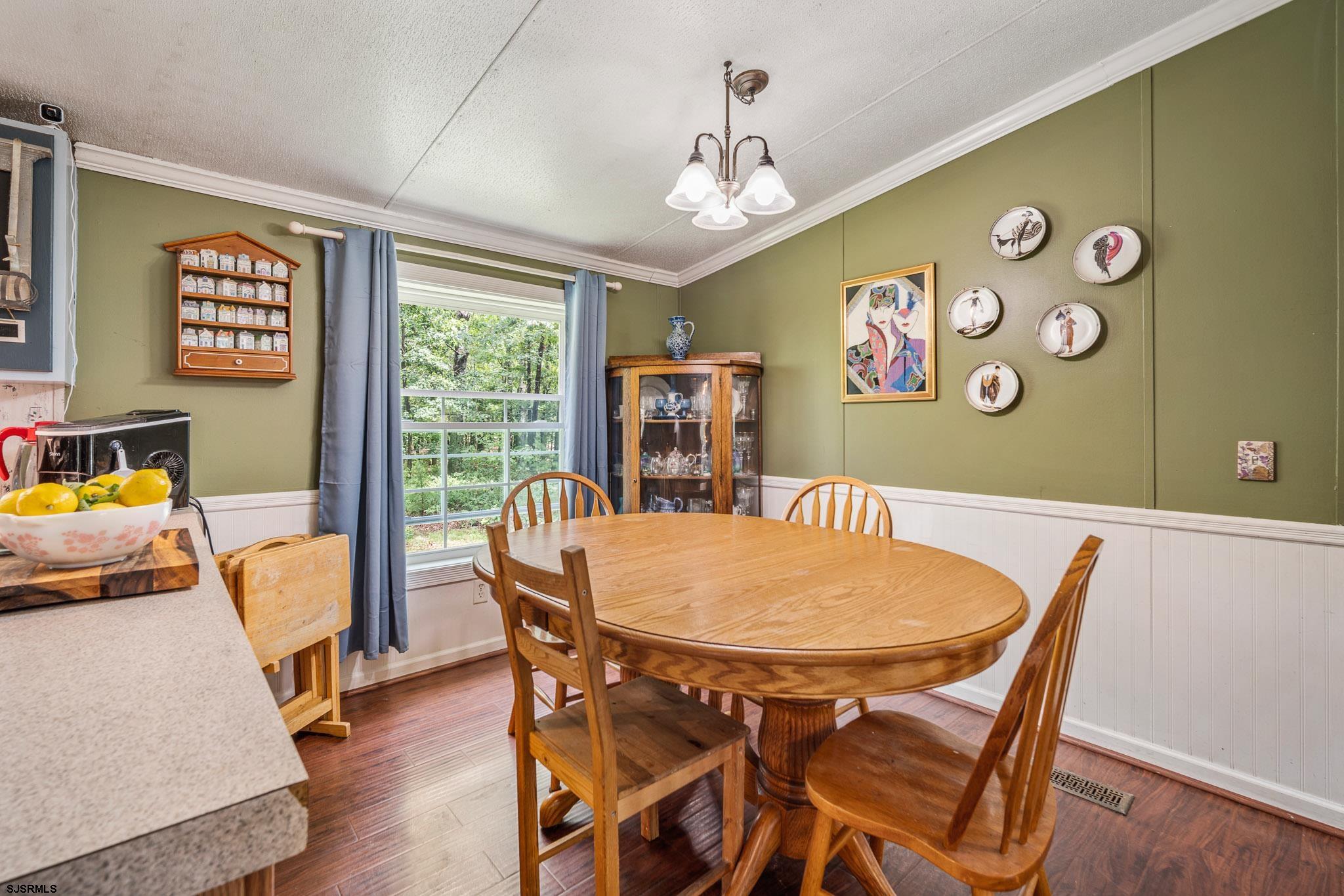 Mays Landing, New Jersey 08330, United States, 4 Bedrooms Bedrooms, ,2 BathroomsBathrooms,Residential,Active,164025