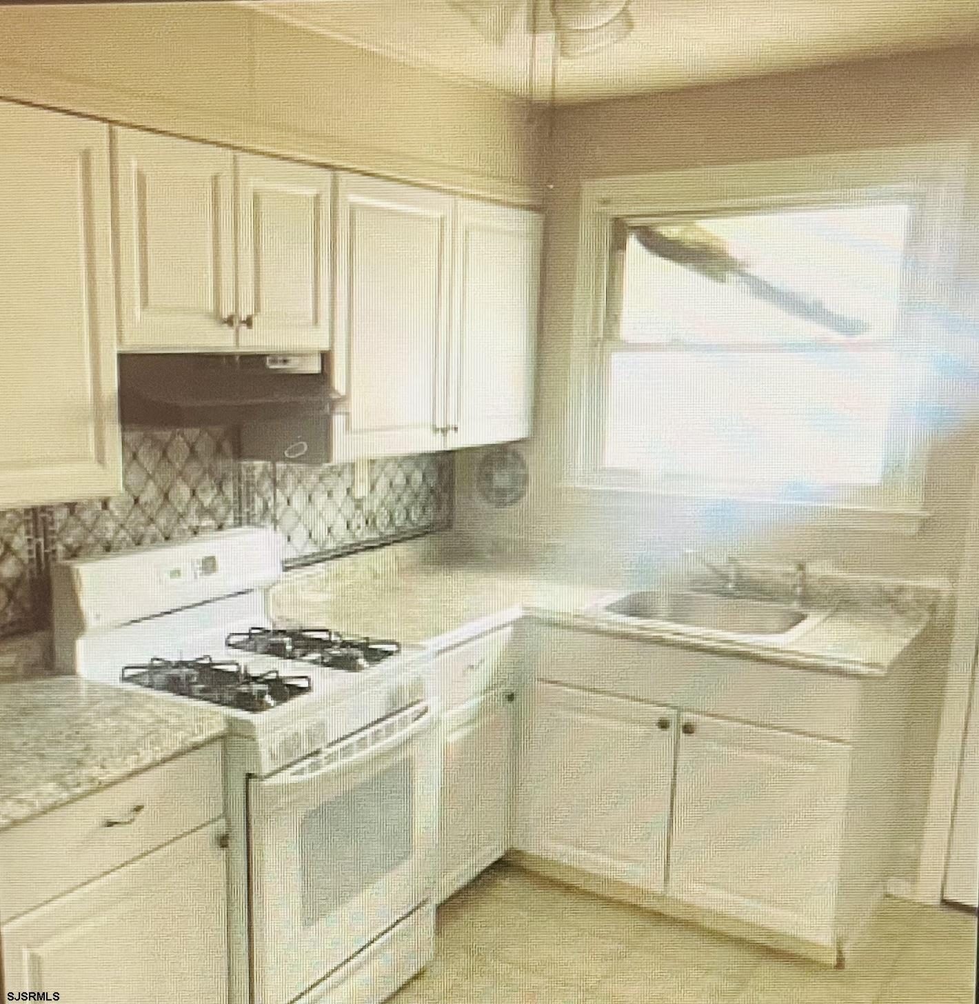 Atlantic City, New Jersey 08401, United States, 3 Bedrooms Bedrooms, ,1 BathroomBathrooms,Residential,Active,68661