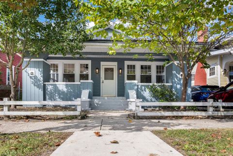 Photo of 213 Washington Ave, Egg Harbor City, NJ 08215 (MLS # 601613)