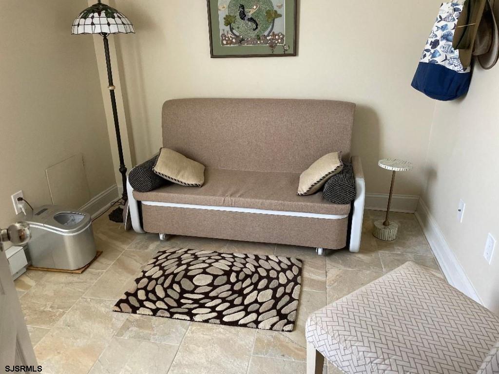 Margate, New Jersey 08402, United States, 2 Bedrooms Bedrooms, ,1 BathroomBathrooms,Residential,Active,37535