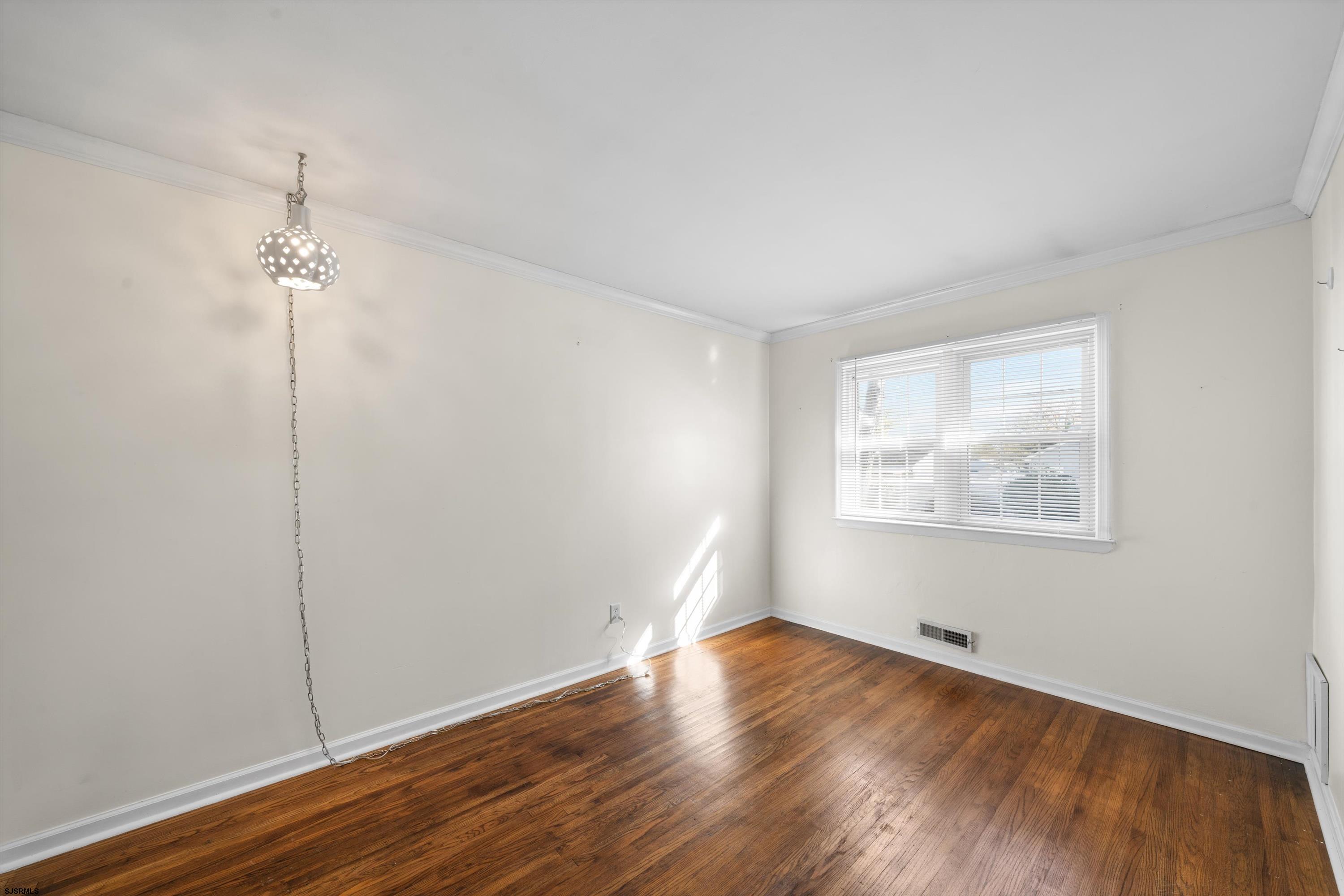 Somers Point, New Jersey 08244, United States, 3 Bedrooms Bedrooms, ,2 BathroomsBathrooms,Residential,Active,241803