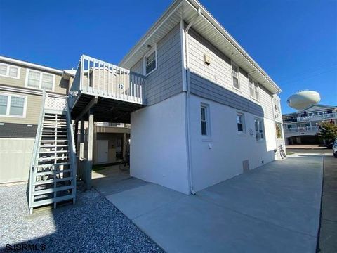 Condo For Rent - 112 N Washington Ave<br/> Margate, NJ 08402