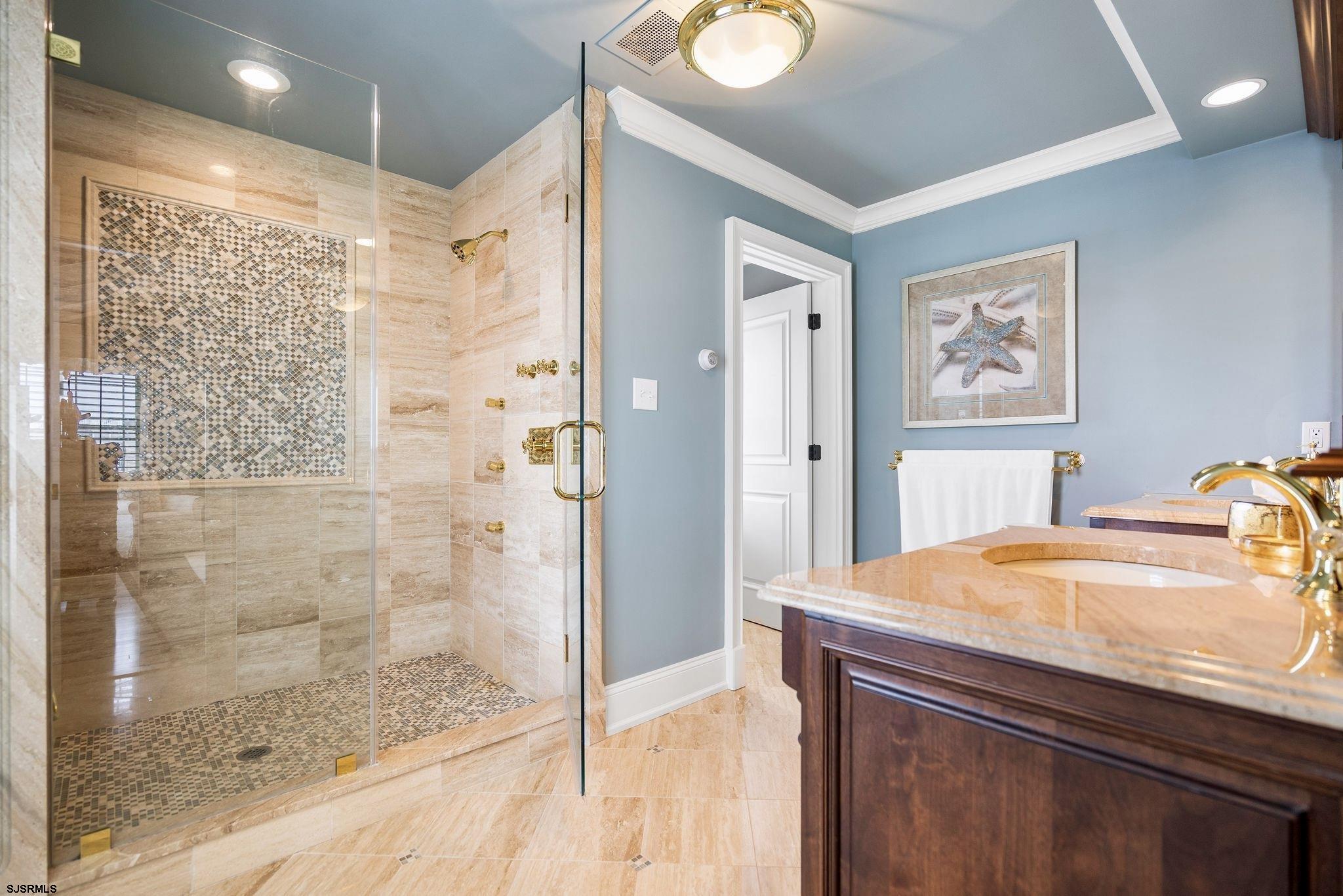 Ocean City, New Jersey 08226, United States, 5 Bedrooms Bedrooms, ,5 BathroomsBathrooms,Residential,Pending,30052