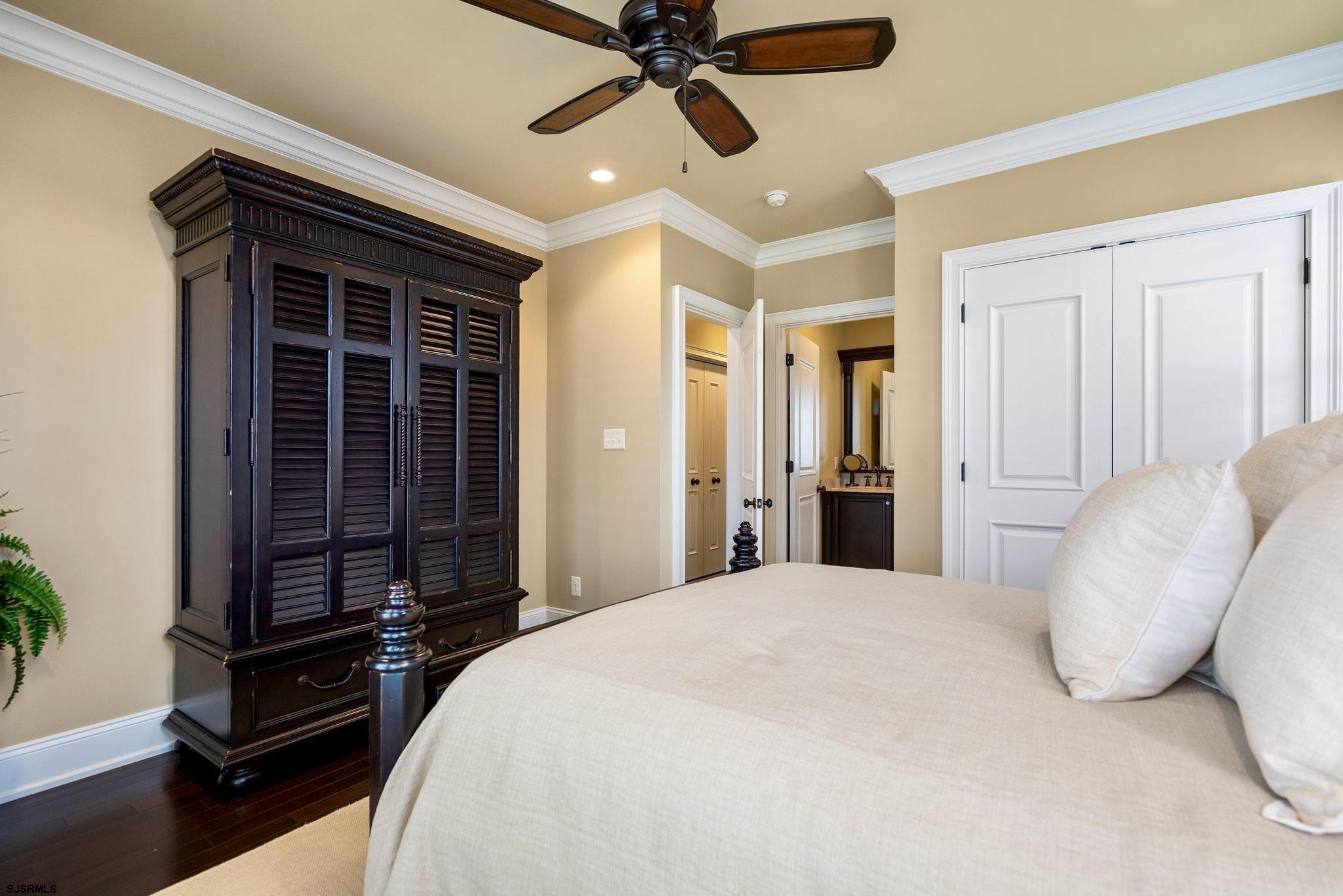 Ocean City, New Jersey 08226, United States, 5 Bedrooms Bedrooms, ,5 BathroomsBathrooms,Residential,Pending,30052