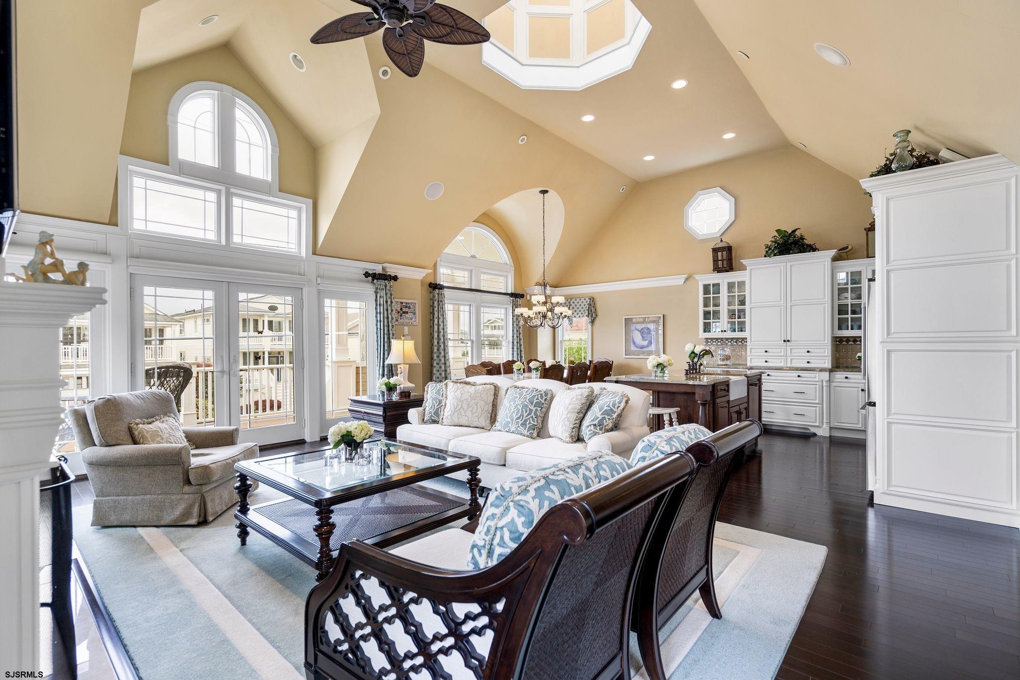 Ocean City, New Jersey 08226, United States, 5 Bedrooms Bedrooms, ,5 BathroomsBathrooms,Residential,Pending,30052