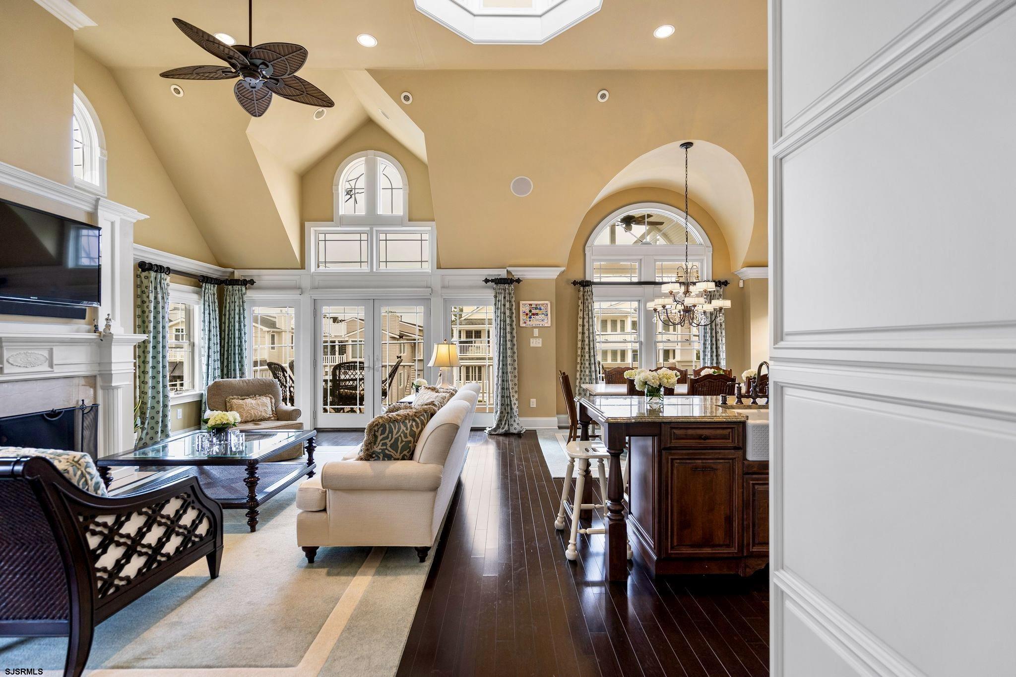 Ocean City, New Jersey 08226, United States, 5 Bedrooms Bedrooms, ,5 BathroomsBathrooms,Residential,Pending,30052