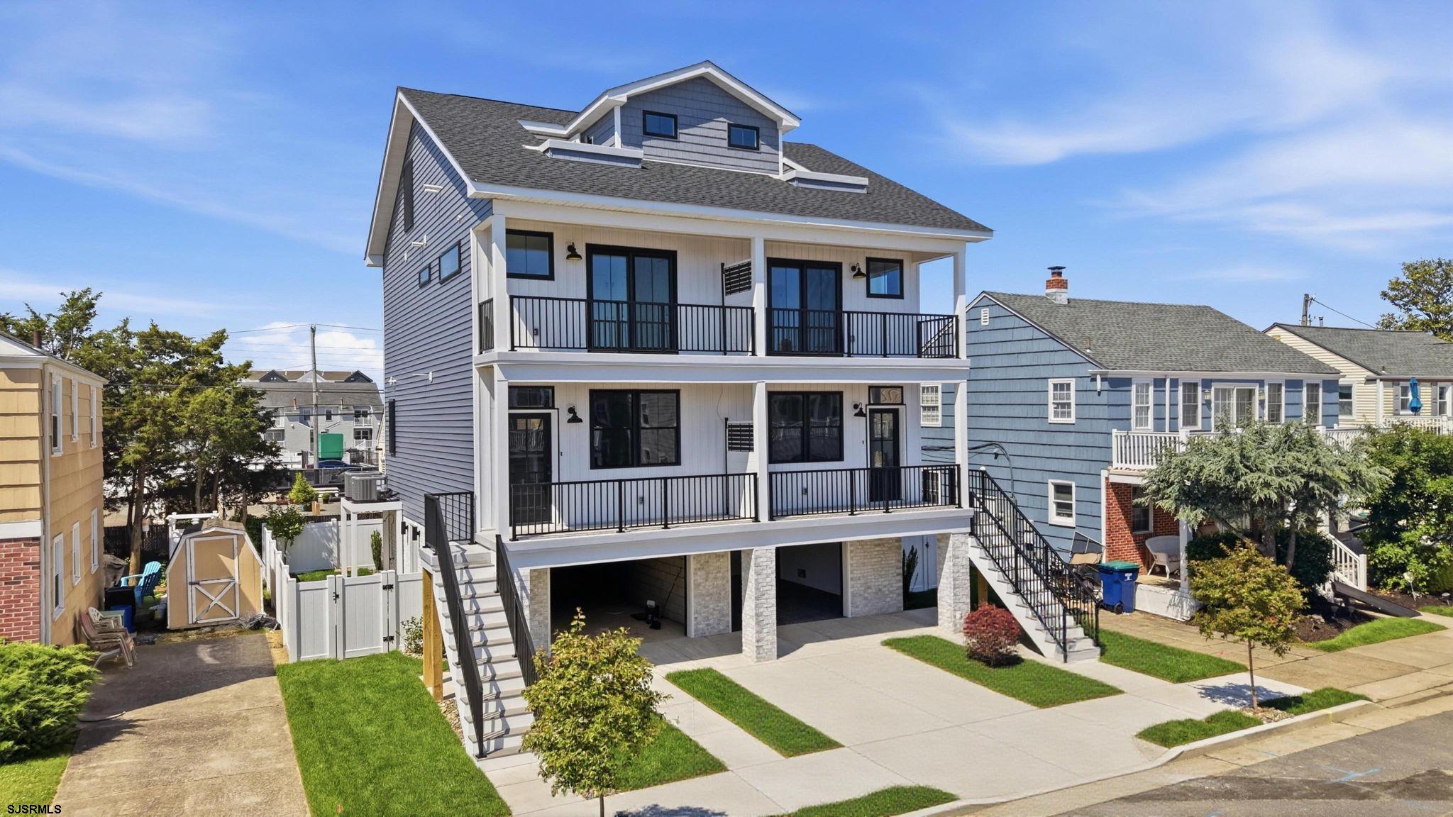 202 N Harding Ave