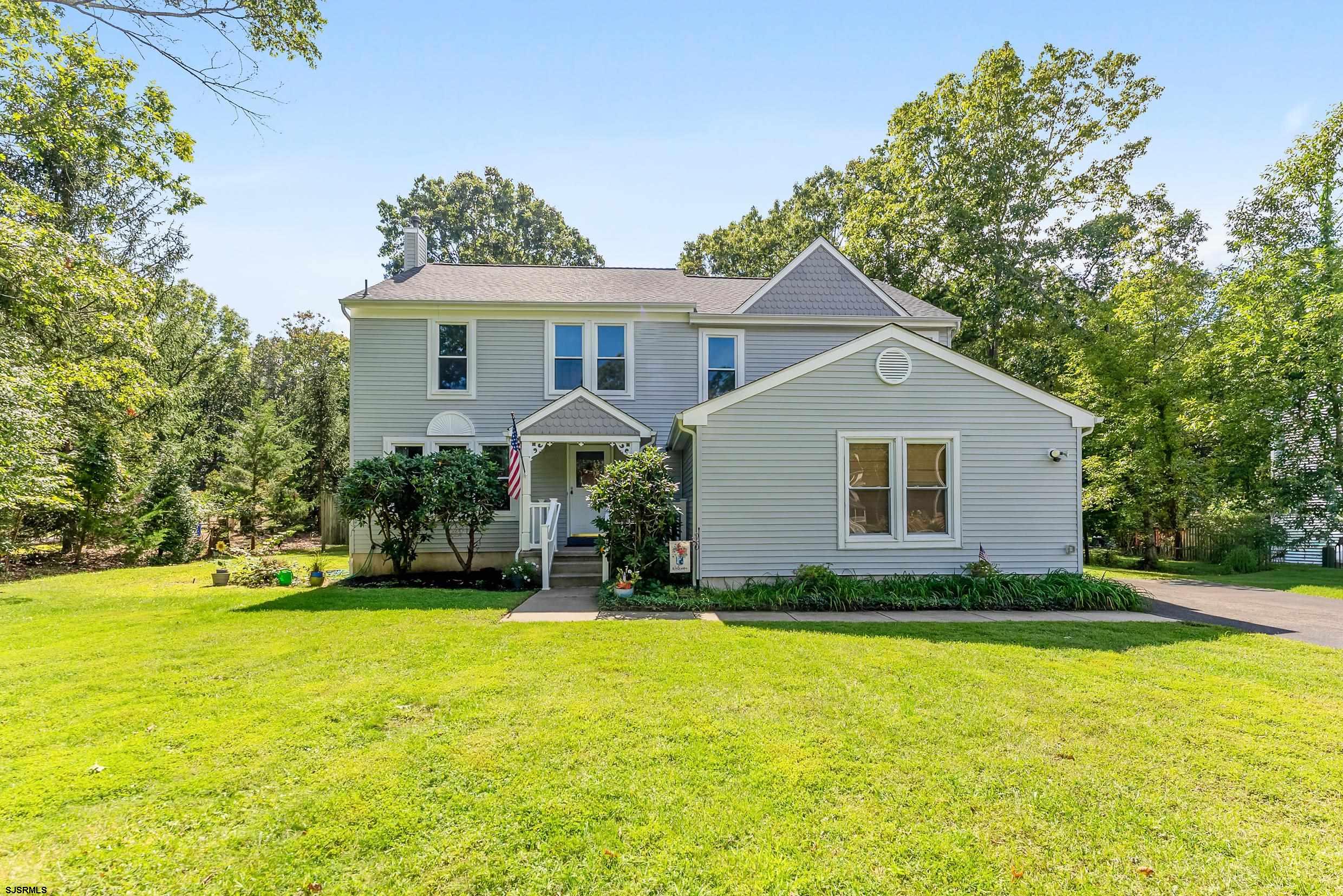 208 Crestview Ave