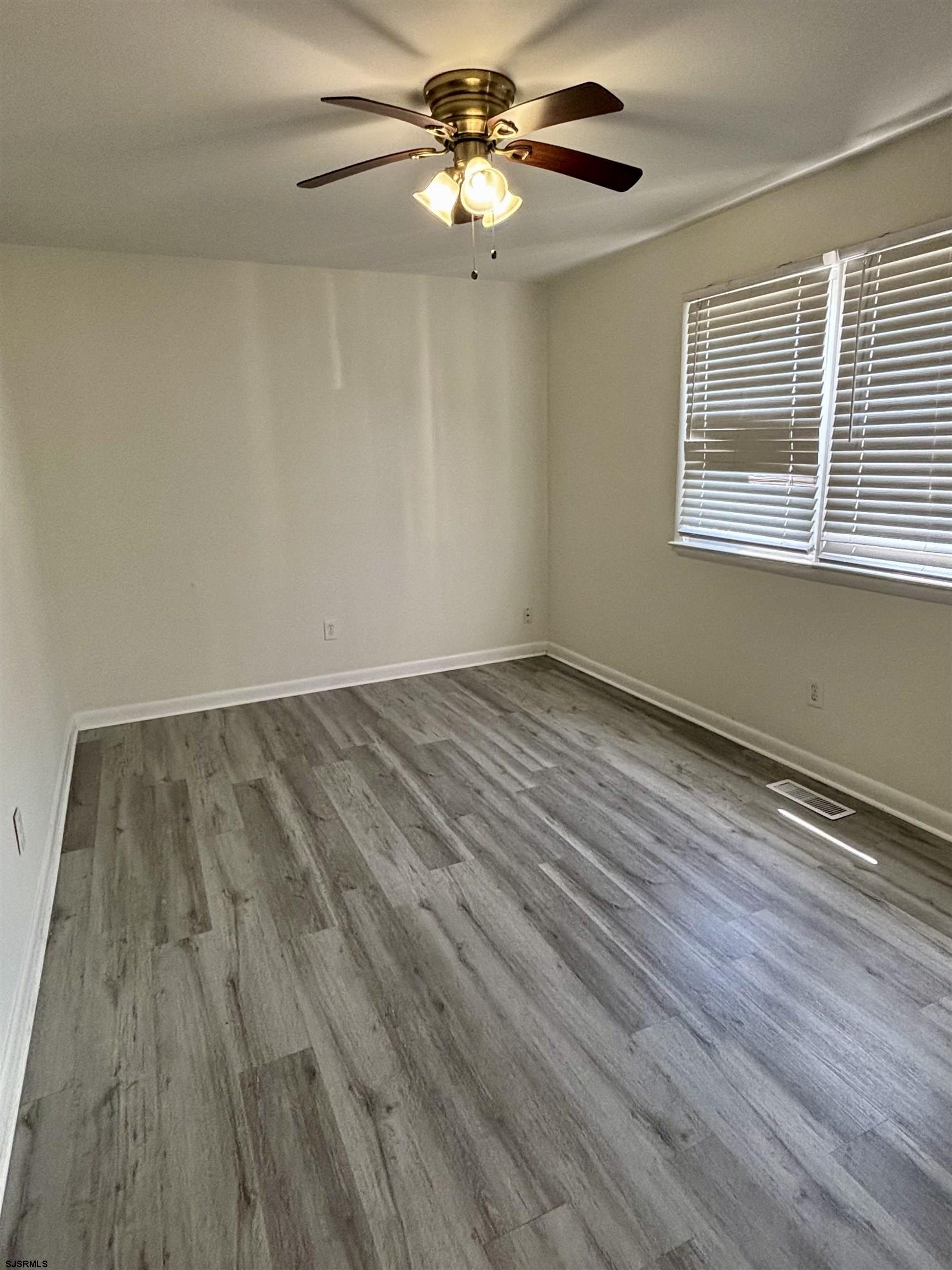 Ventnor, New Jersey 08406, United States, 3 Bedrooms Bedrooms, ,2 BathroomsBathrooms,Residential,Active,84305